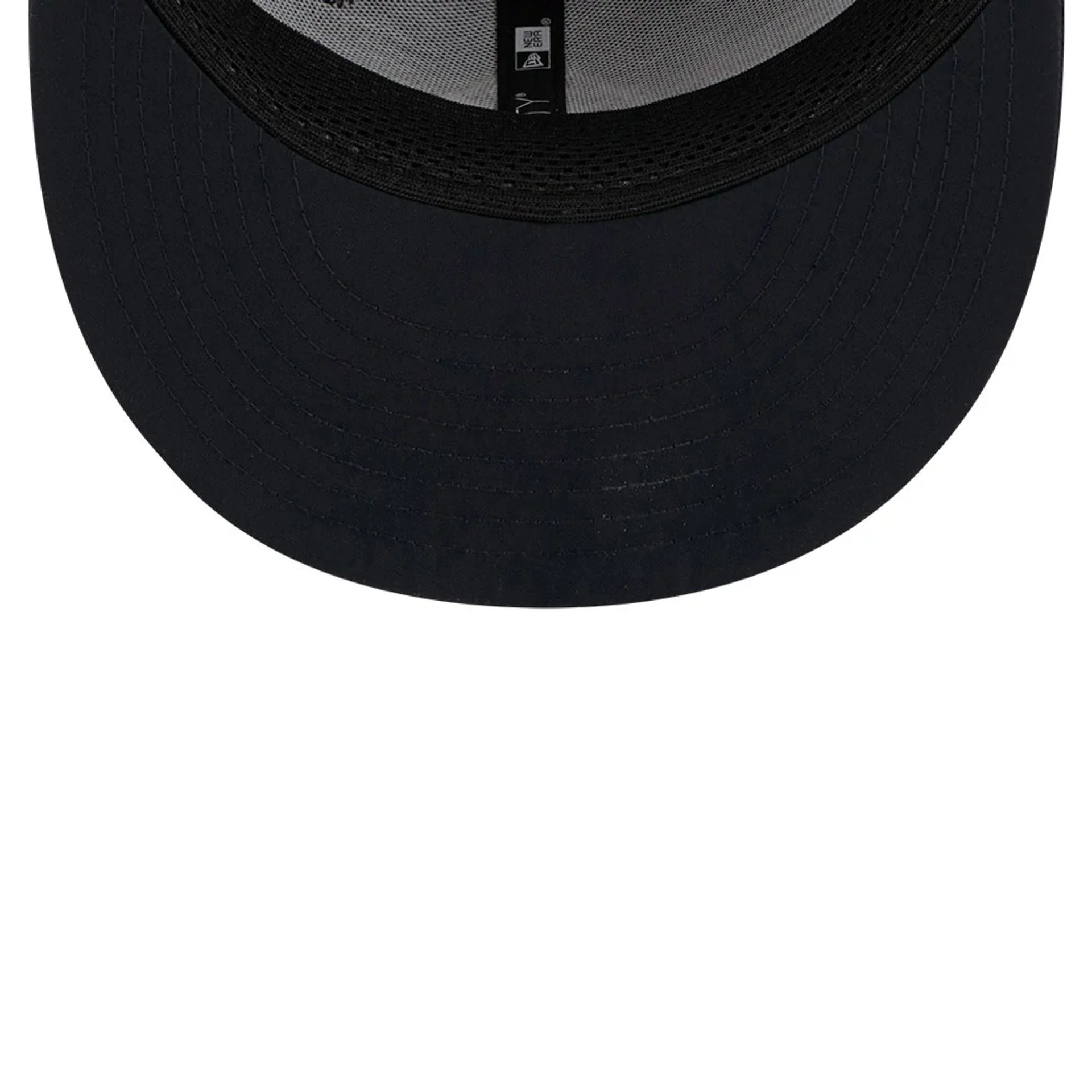 New York Yankees MLB Batting Practice 2026 Navy 9FIFTY Snapback Adjustable Cap - Image 2