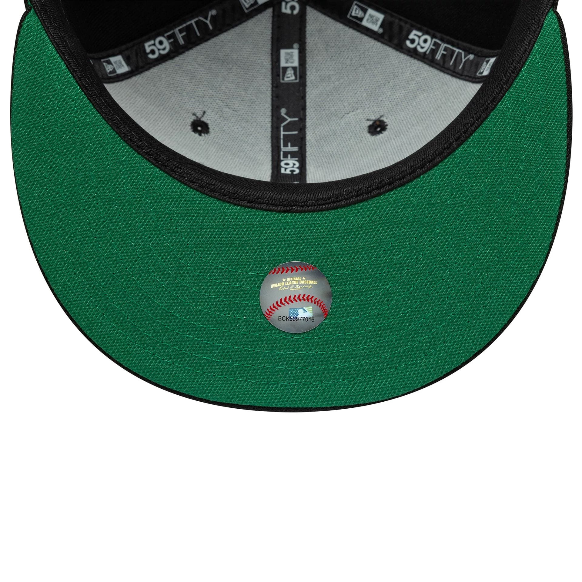 New York Yankees MLB Black 59FIFTY Fitted Cap - Image 2