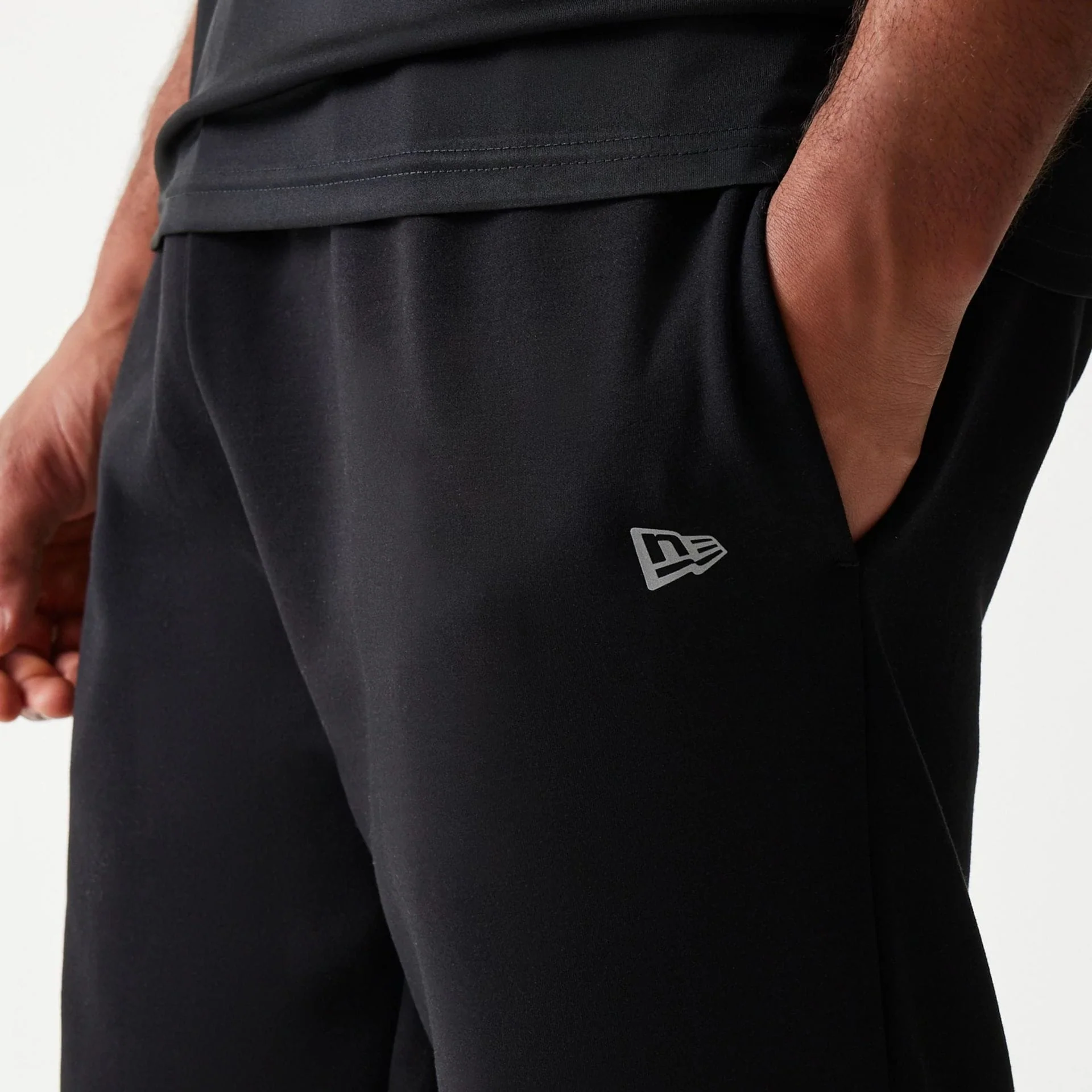 New York Yankees MLB Black Joggers - Image 5