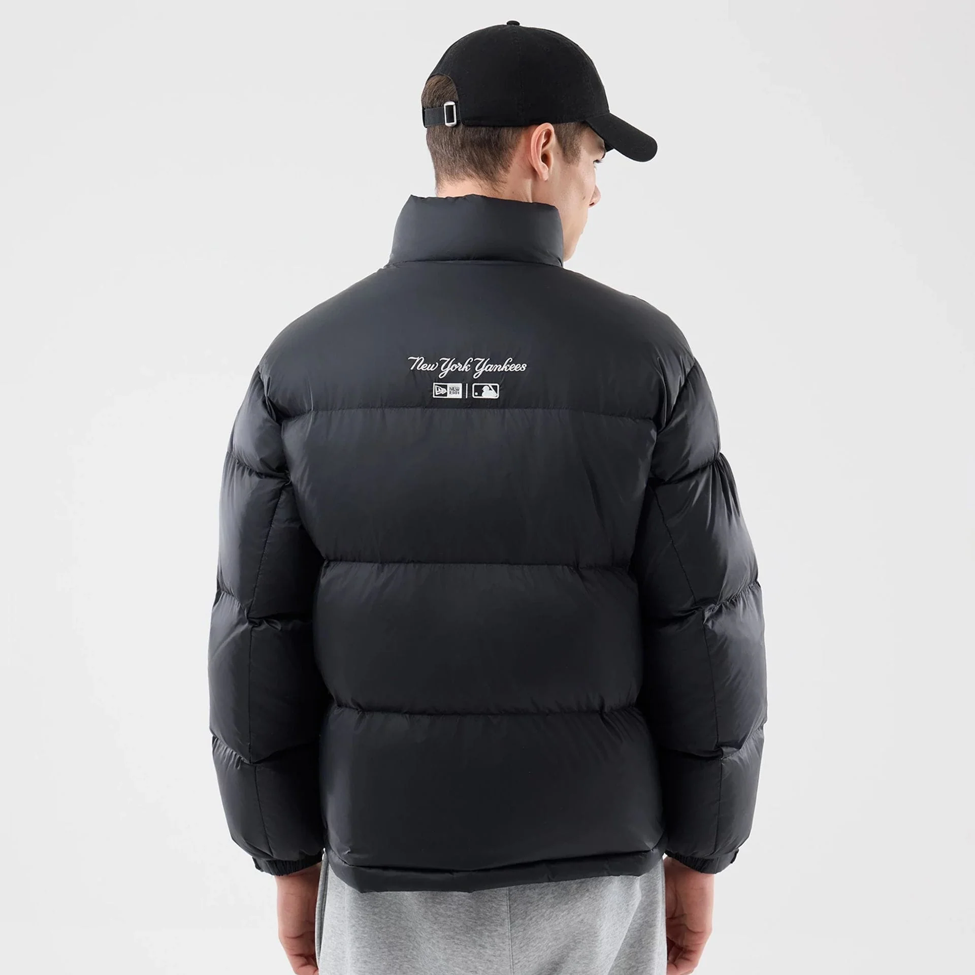New York Yankees MLB Black Puffer Down Jacket - Image 2