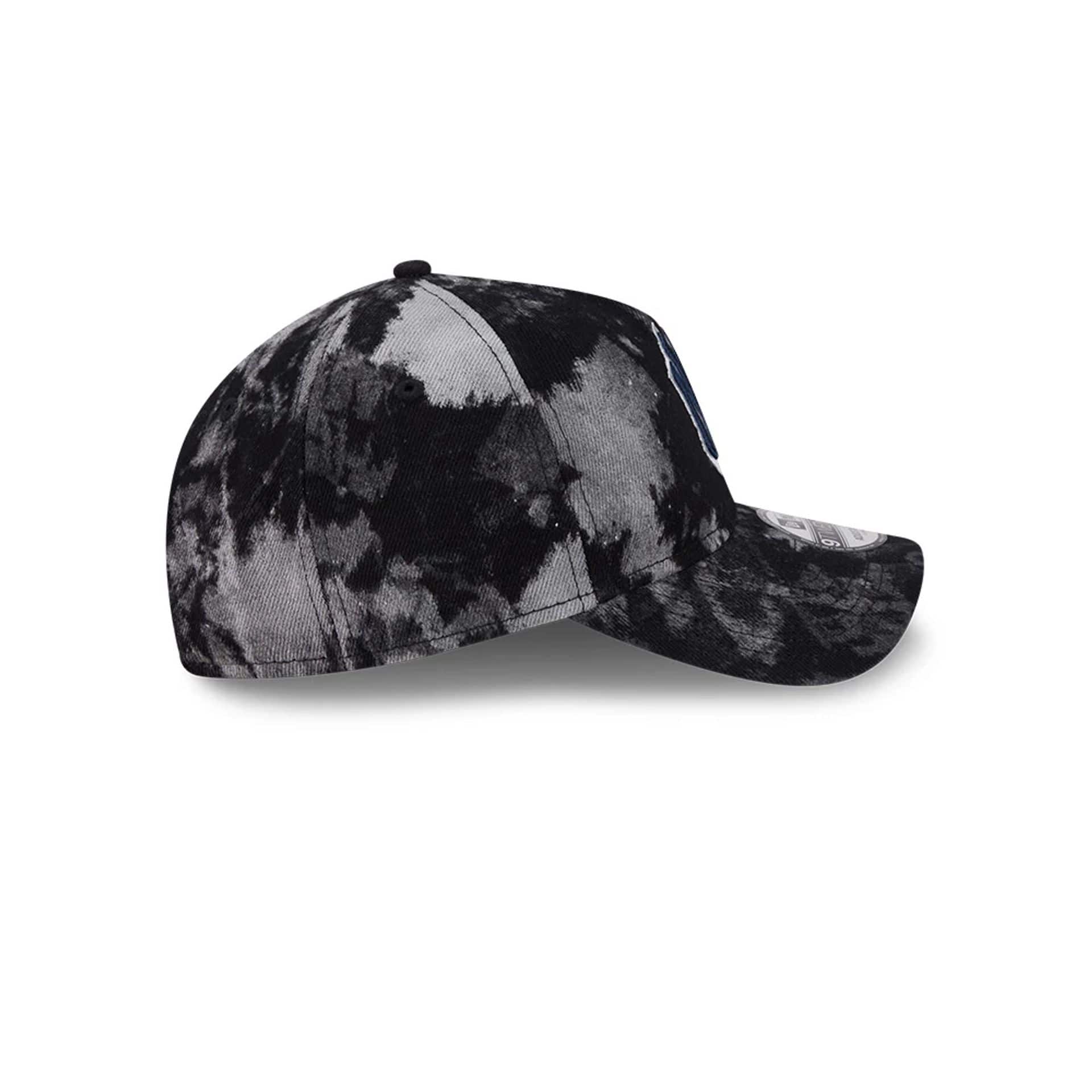 New York Yankees MLB Bleached Denim Black 9TWENTY A-Frame Adjustable Cap - Image 5