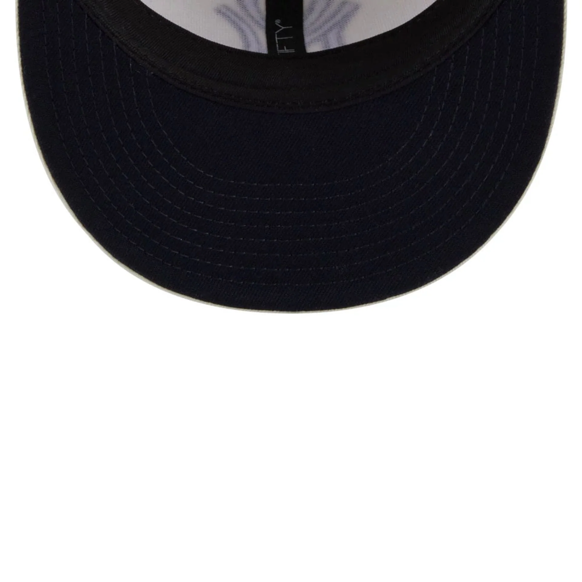 New York Yankees MLB City Series White 59FIFTY Fitted Cap - Image 2