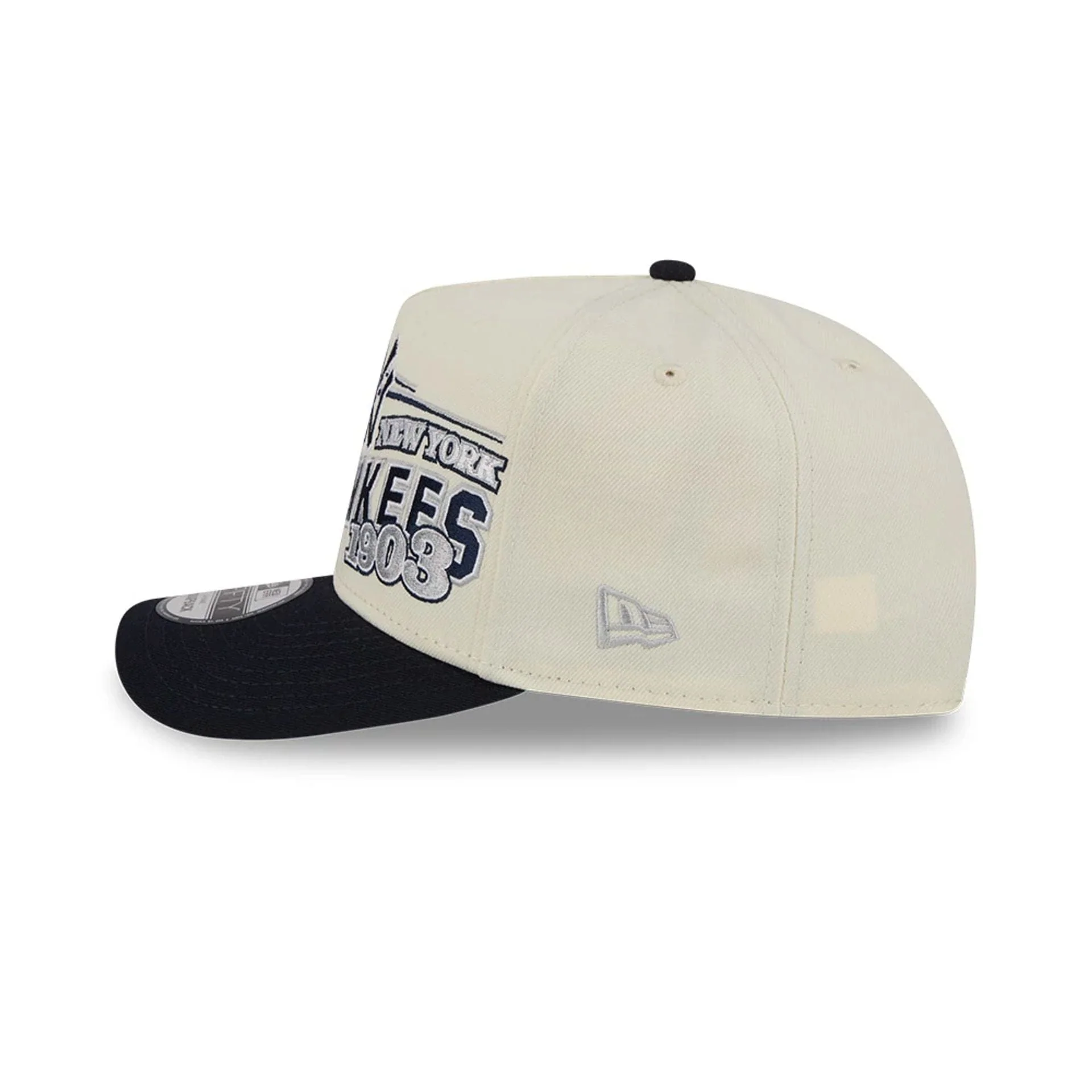 New York Yankees MLB Classic White 9FIFTY A-Frame Snapback Adjustable Cap - Image 5