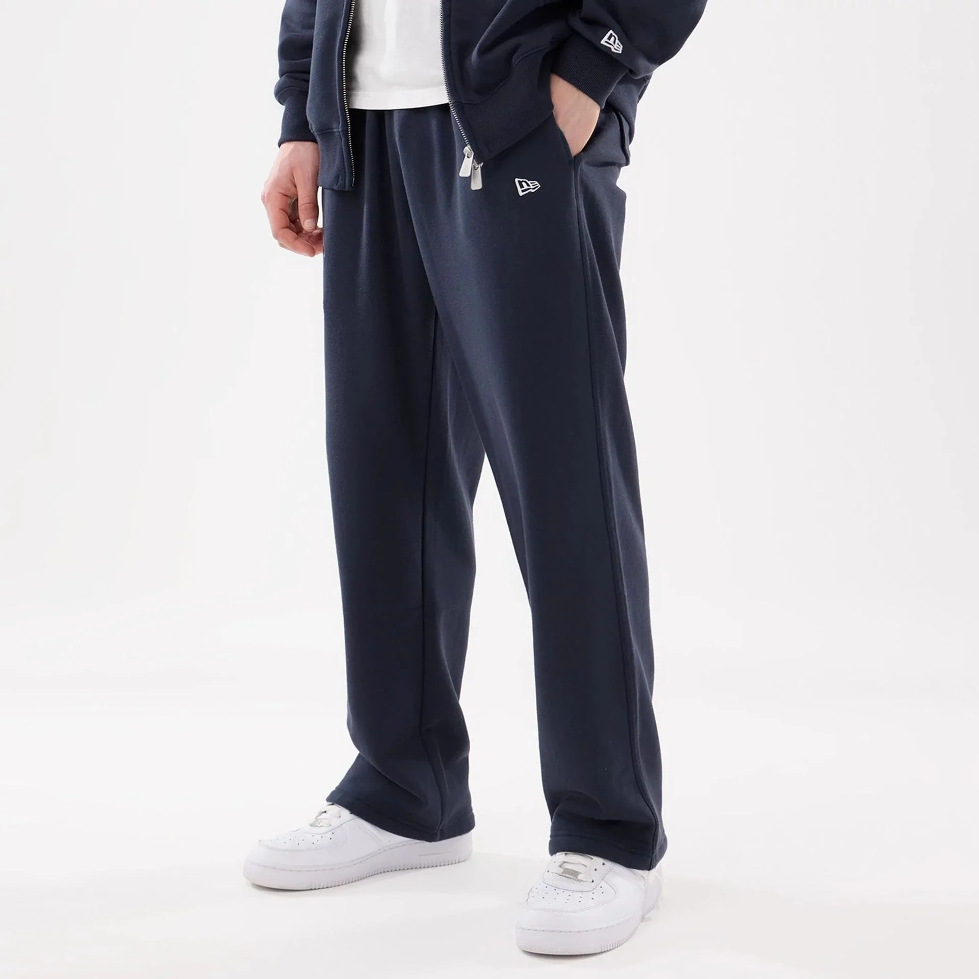 New York Yankees MLB Comfort Blue Joggers - Image 4