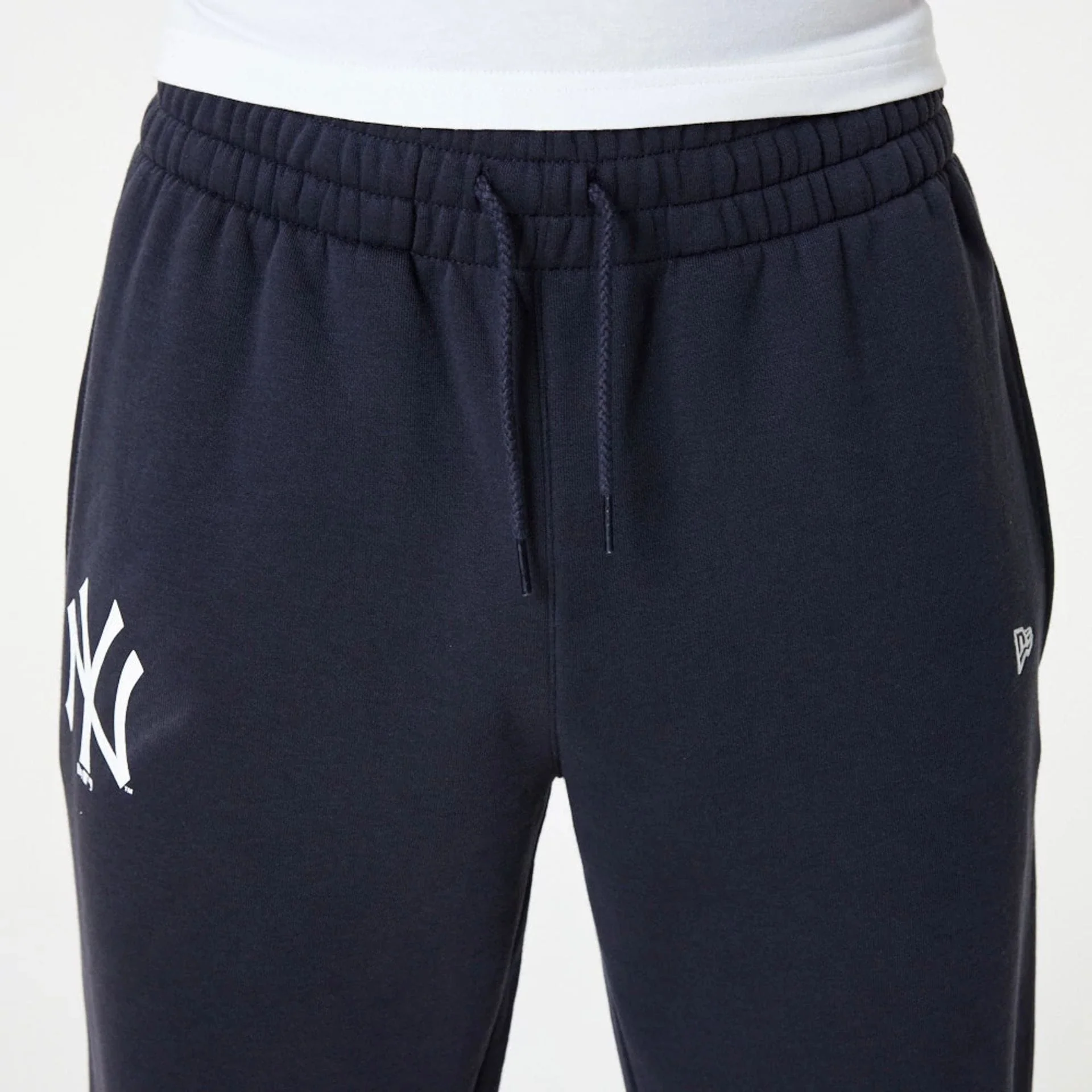 New York Yankees MLB Essential Navy Joggers - Image 6