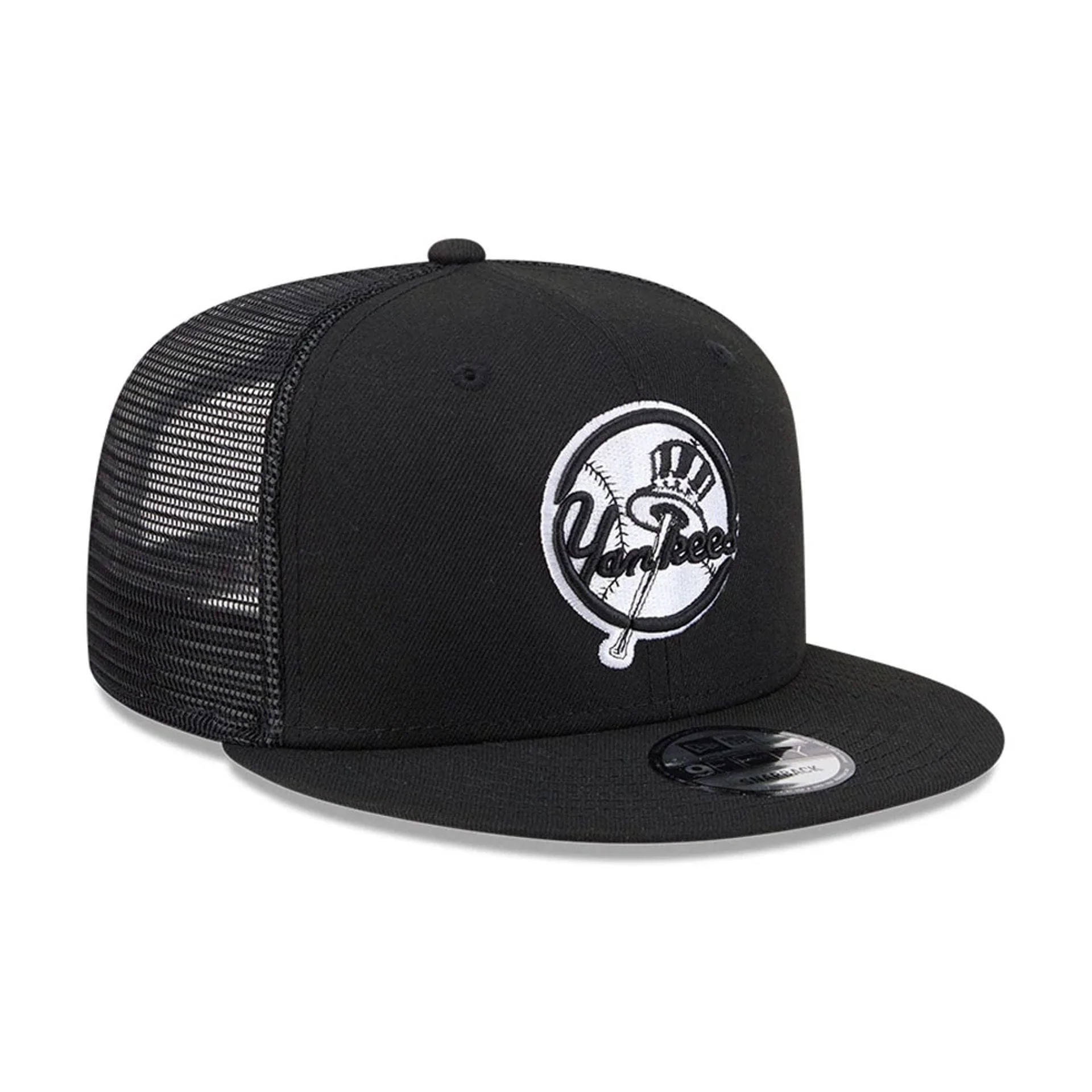 New York Yankees MLB Evergreen Black 9FIFTY Trucker Adjustable Cap - Image 4