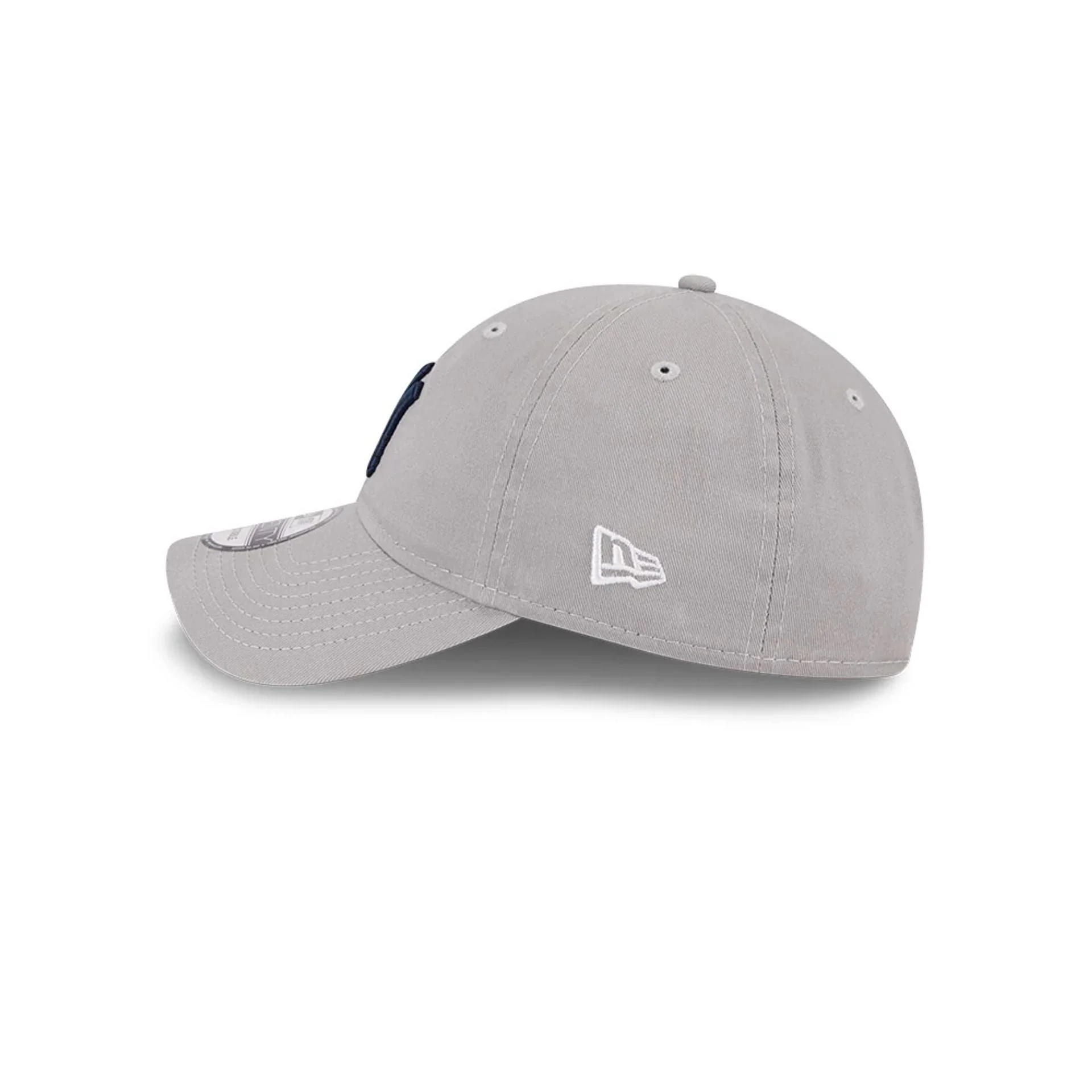 New York Yankees MLB Evergreen Grey 9TWENTY Adjustable Cap - Image 4