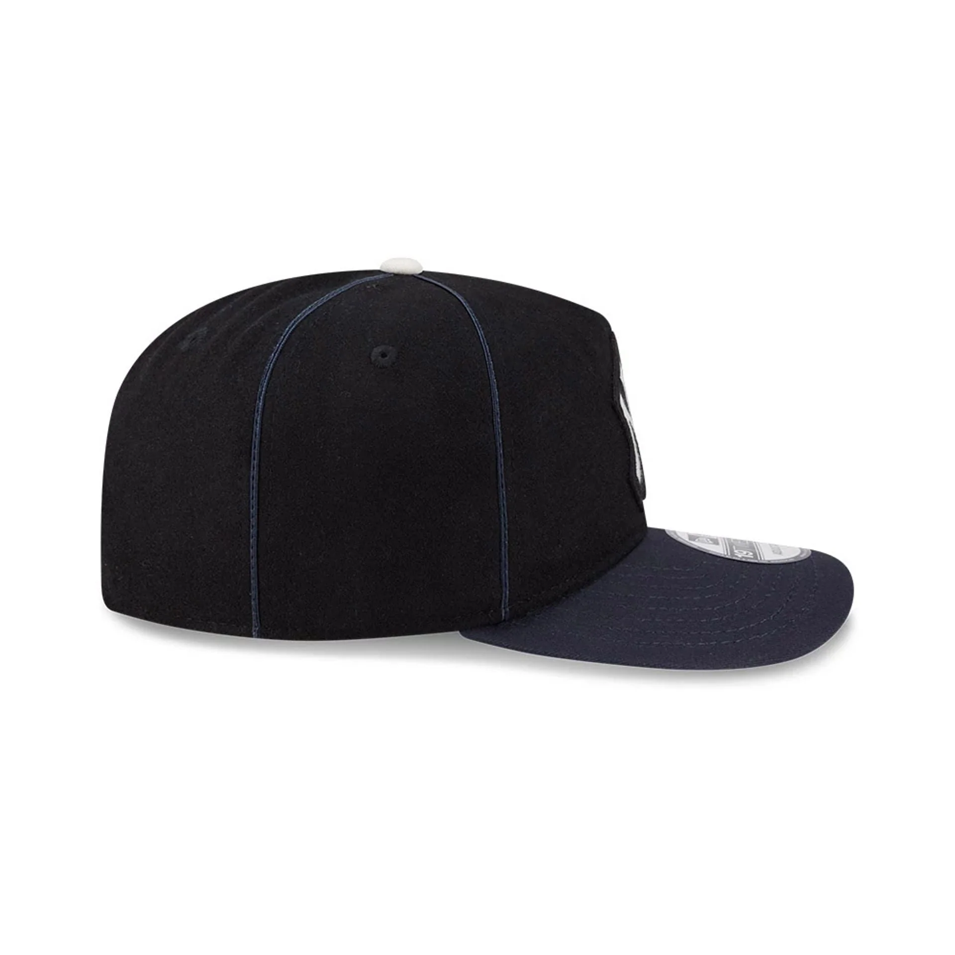 New York Yankees MLB Felt Logo Navy 19TWENTY Adjustable Cap - Image 6