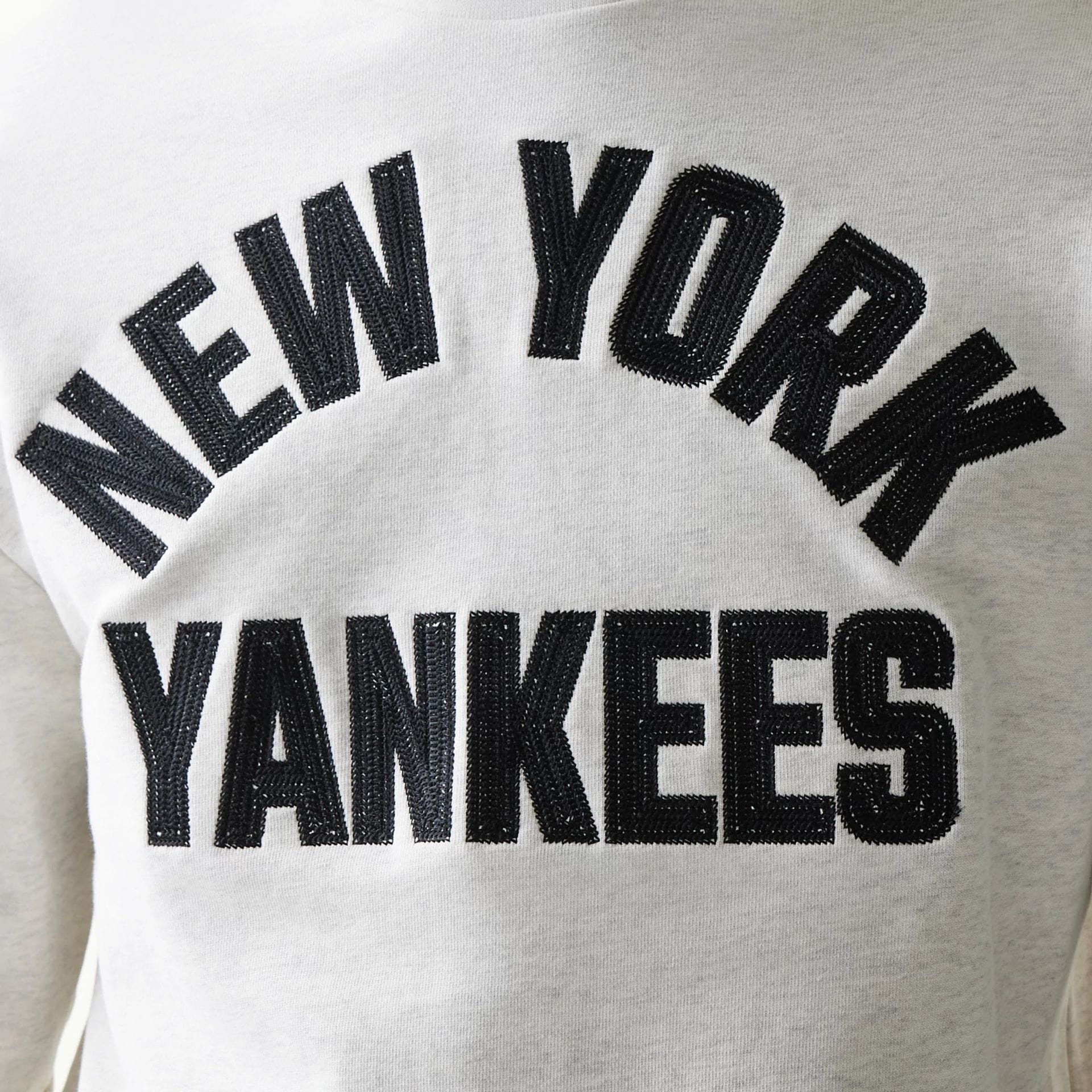 New York Yankees MLB Graphic Pastel Grey Oversized Crew Neck Sweater - Image 8