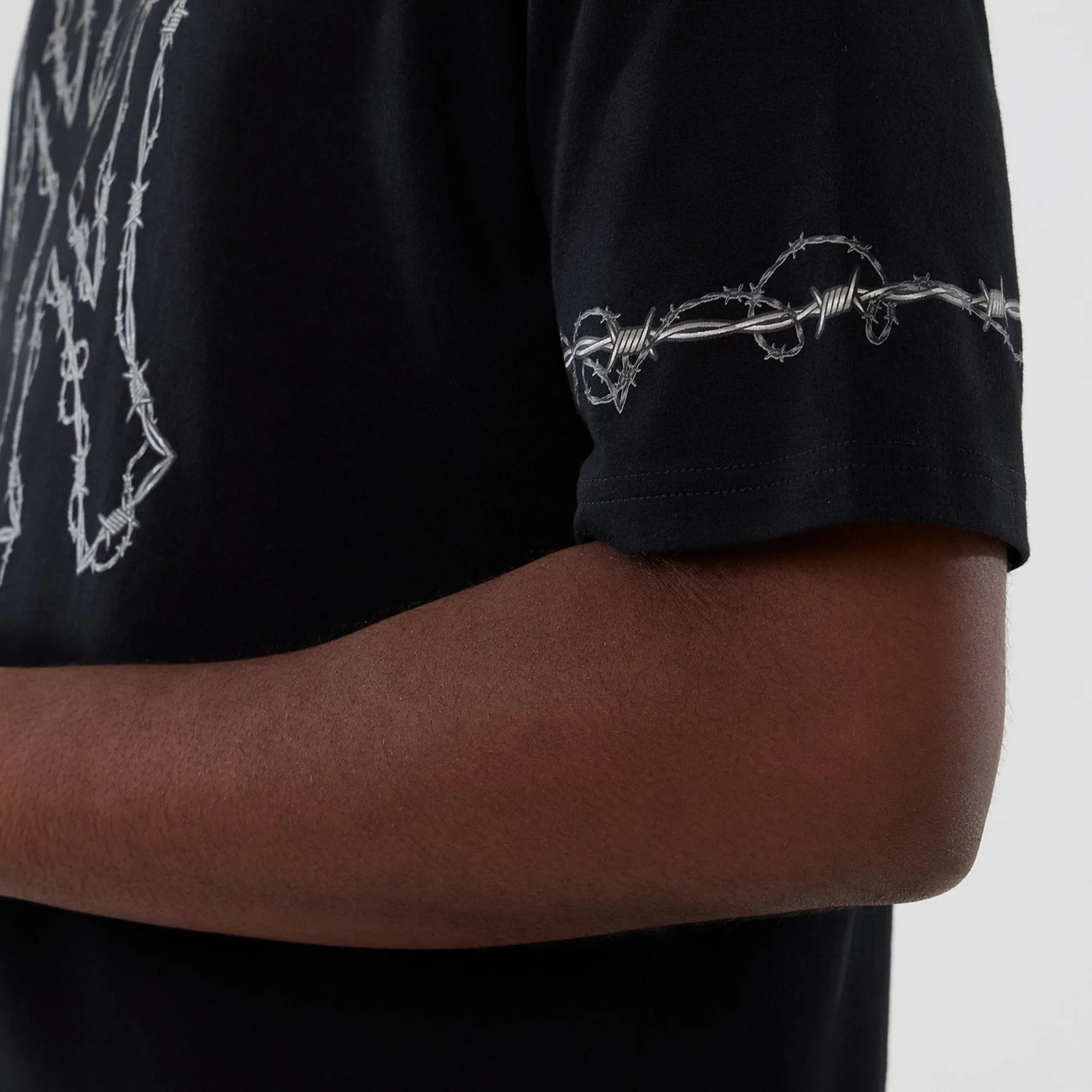New York Yankees MLB Halloween Black Oversized T-Shirt - Image 4