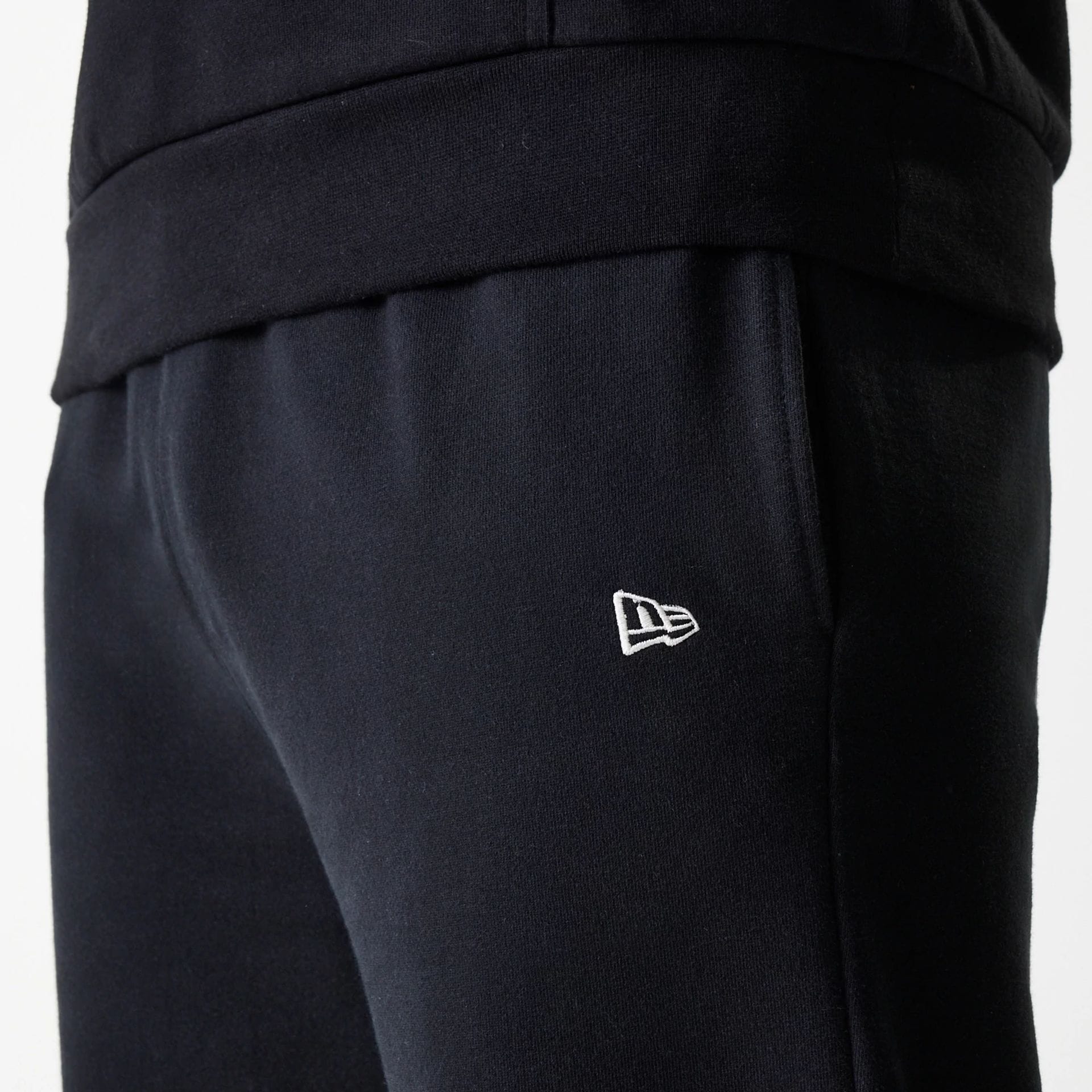 New York Yankees MLB Heritage Black Joggers - Image 4