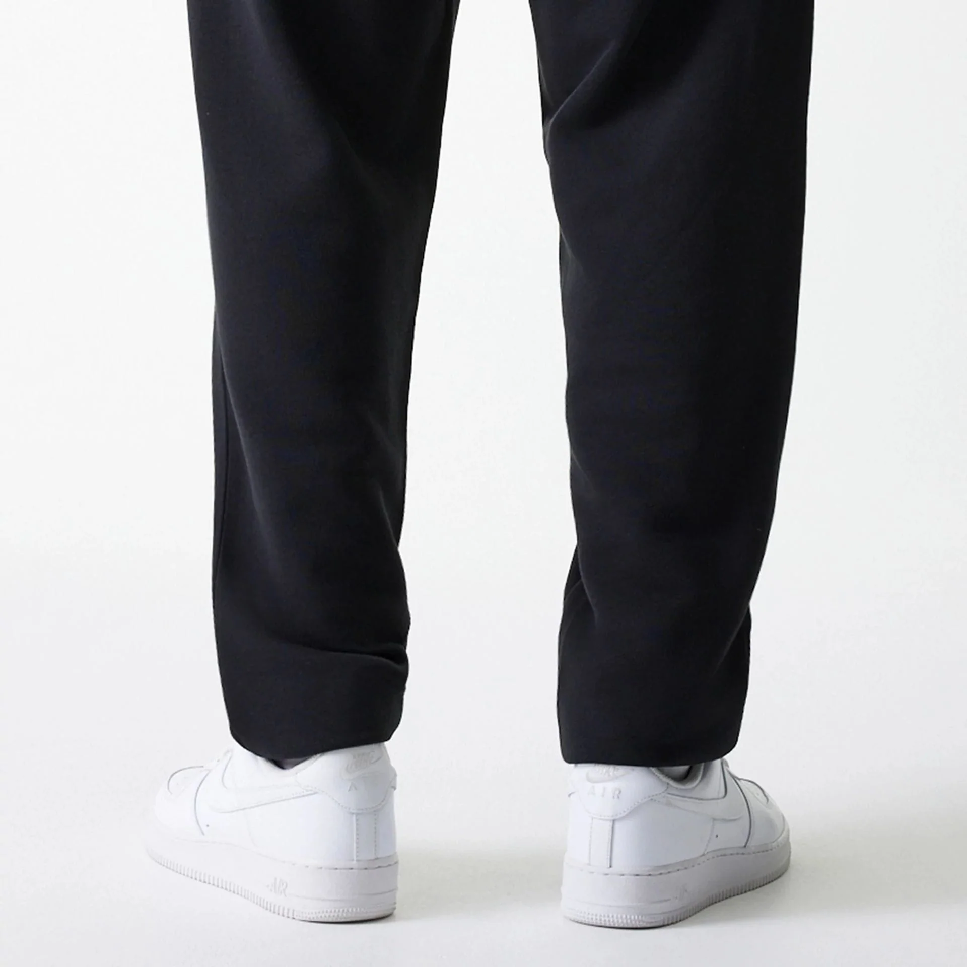 New York Yankees MLB League Essential Black Joggers - Image 7