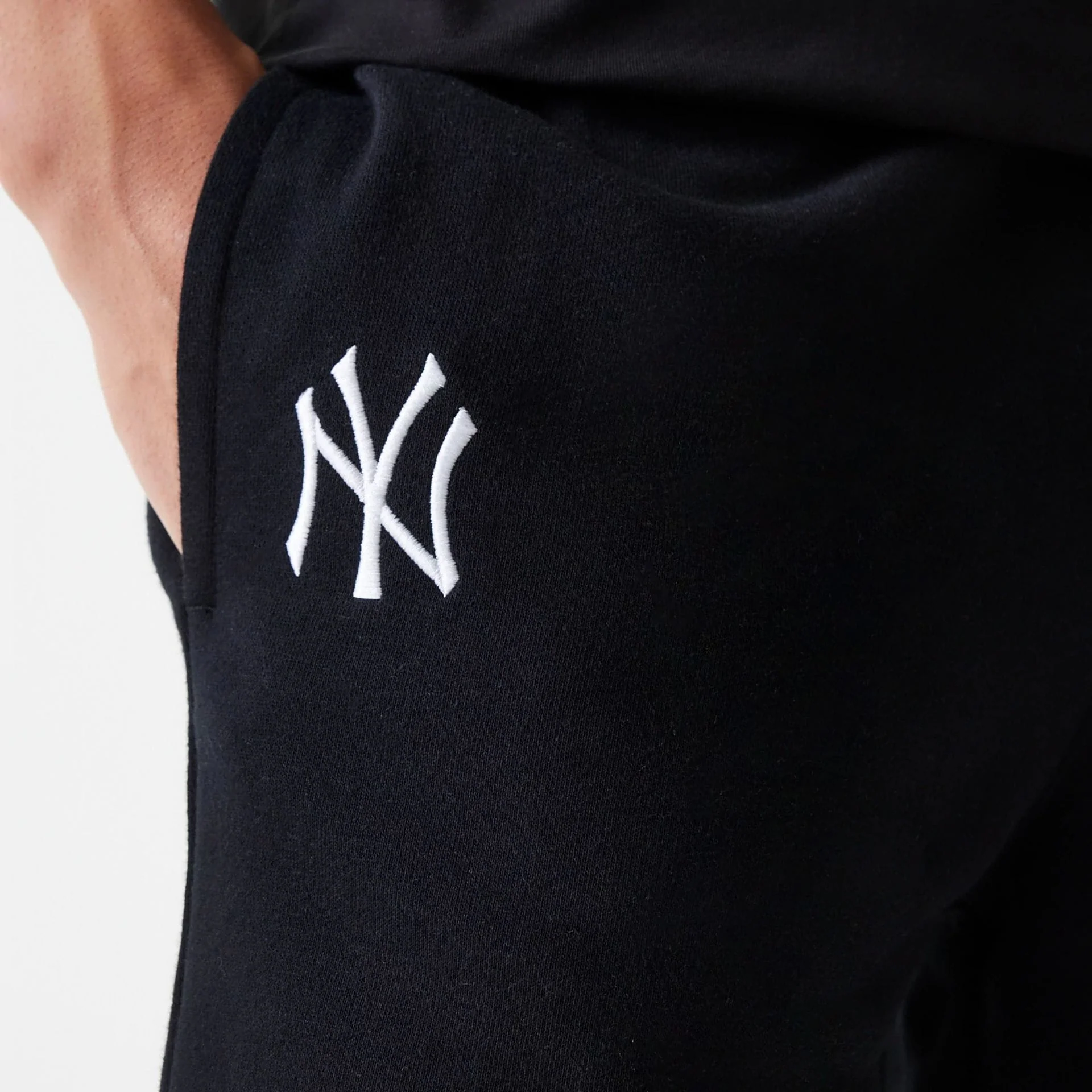 New York Yankees MLB League Essential French Terry Black Shorts - Image 4