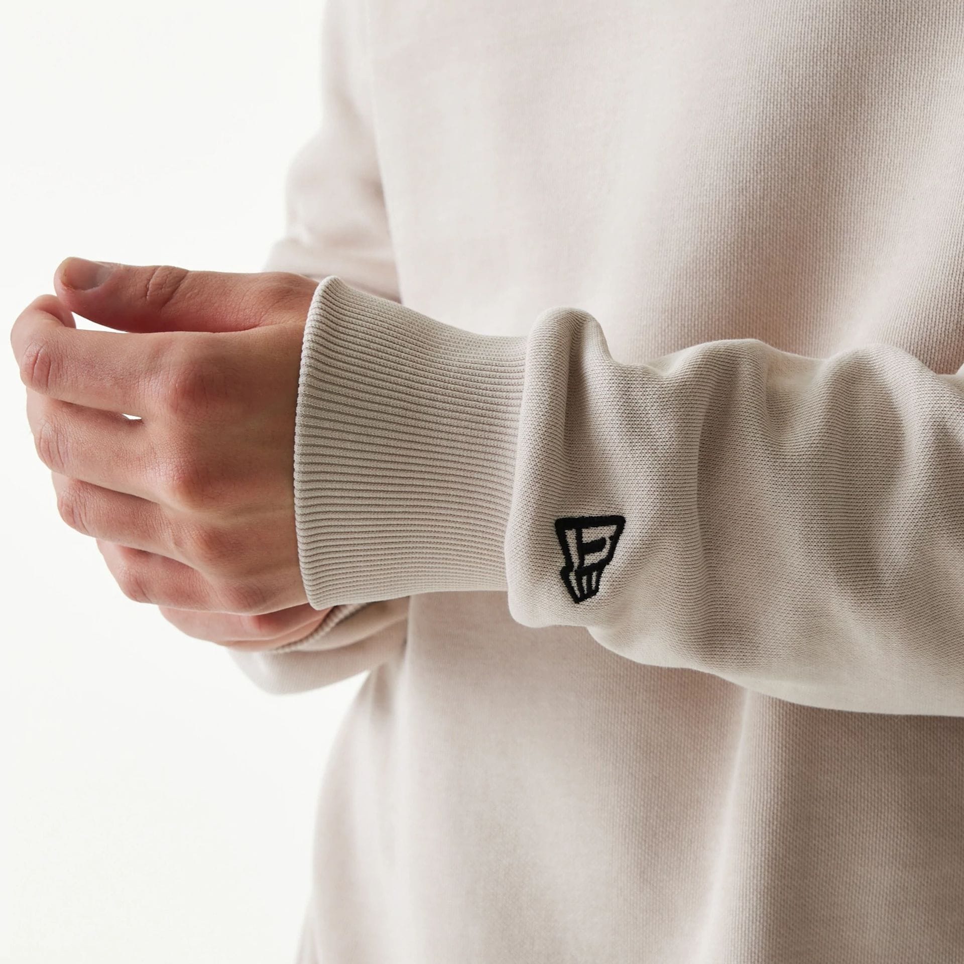 New York Yankees MLB League Essential Midi Cream Oversized Crew Neck Sweater - Image 5