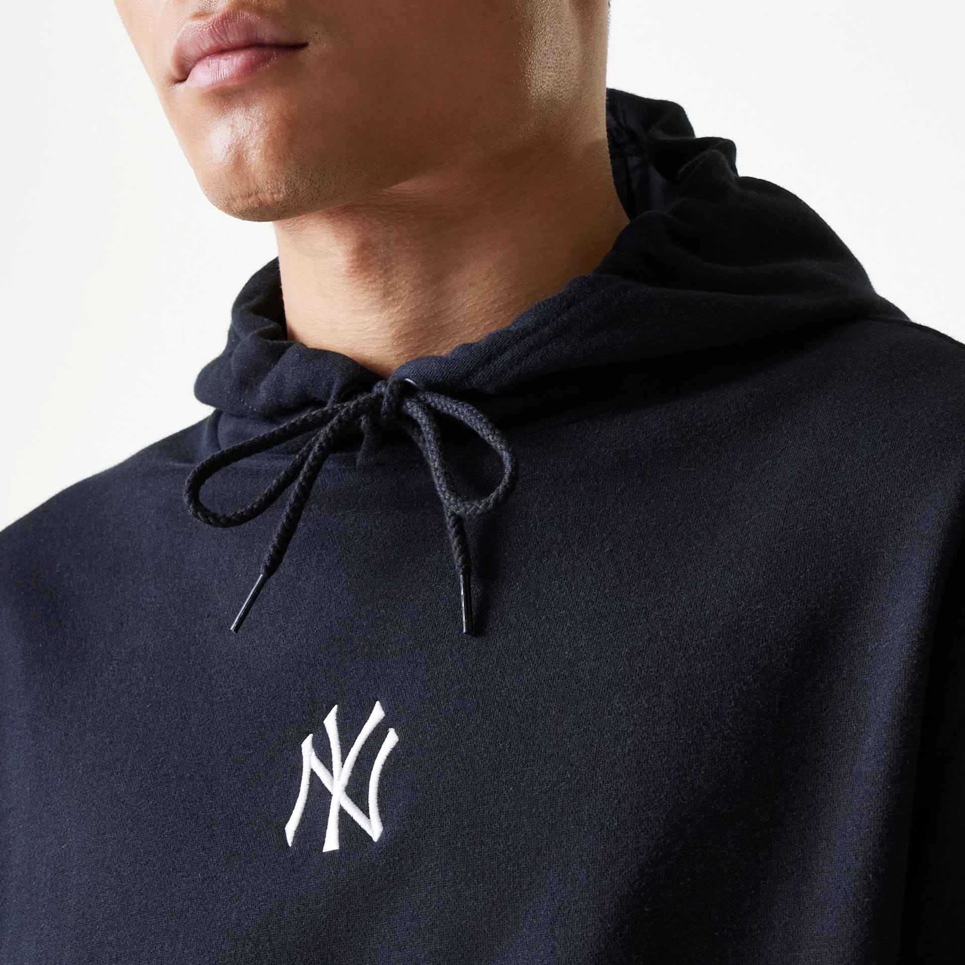 New York Yankees MLB League Essential Midi French Terry Black Oversized Pullover Hoodie - Image 4