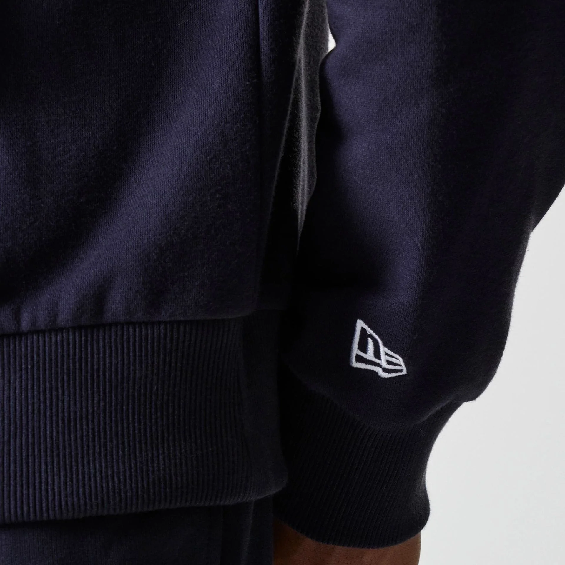 New York Yankees MLB League Essential Midi French Terry Navy Oversized Pullover Hoodie - Image 5
