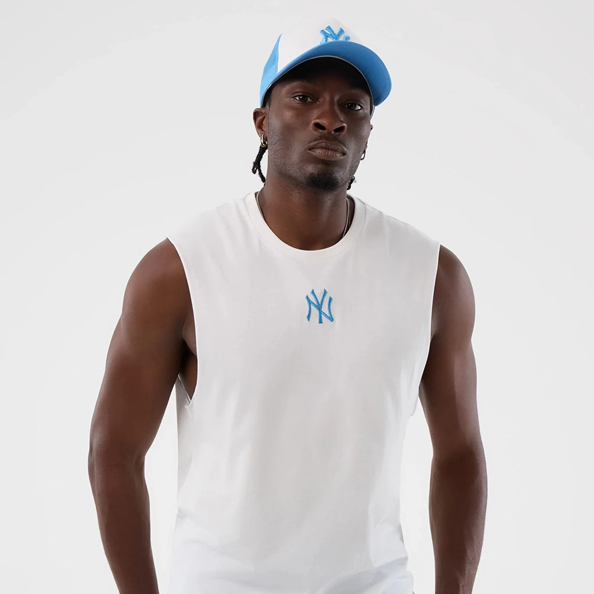New York Yankees MLB League Essential White Vest - Image 3