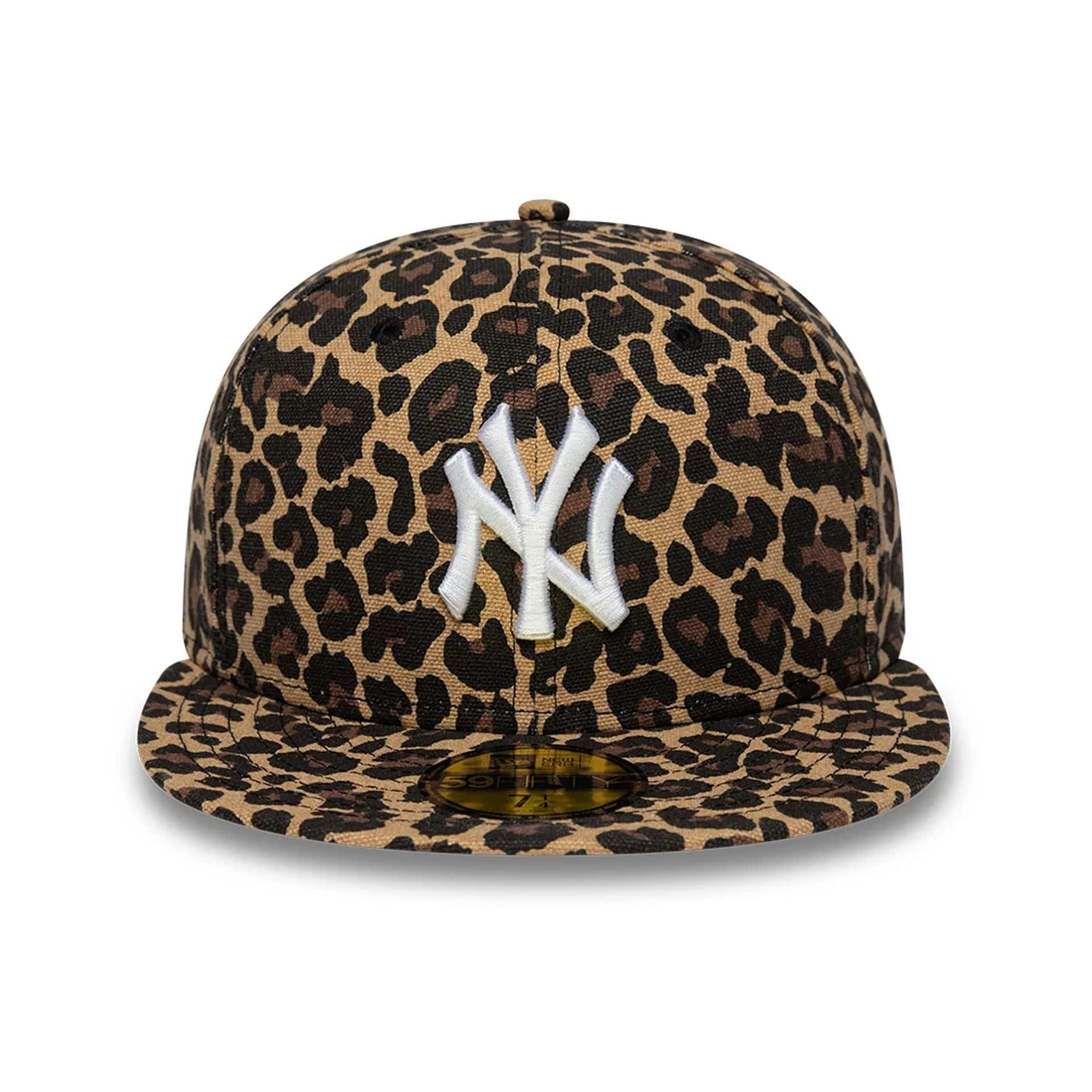 New York Yankees MLB Leopard Black 59FIFTY Fitted Cap - Image 3
