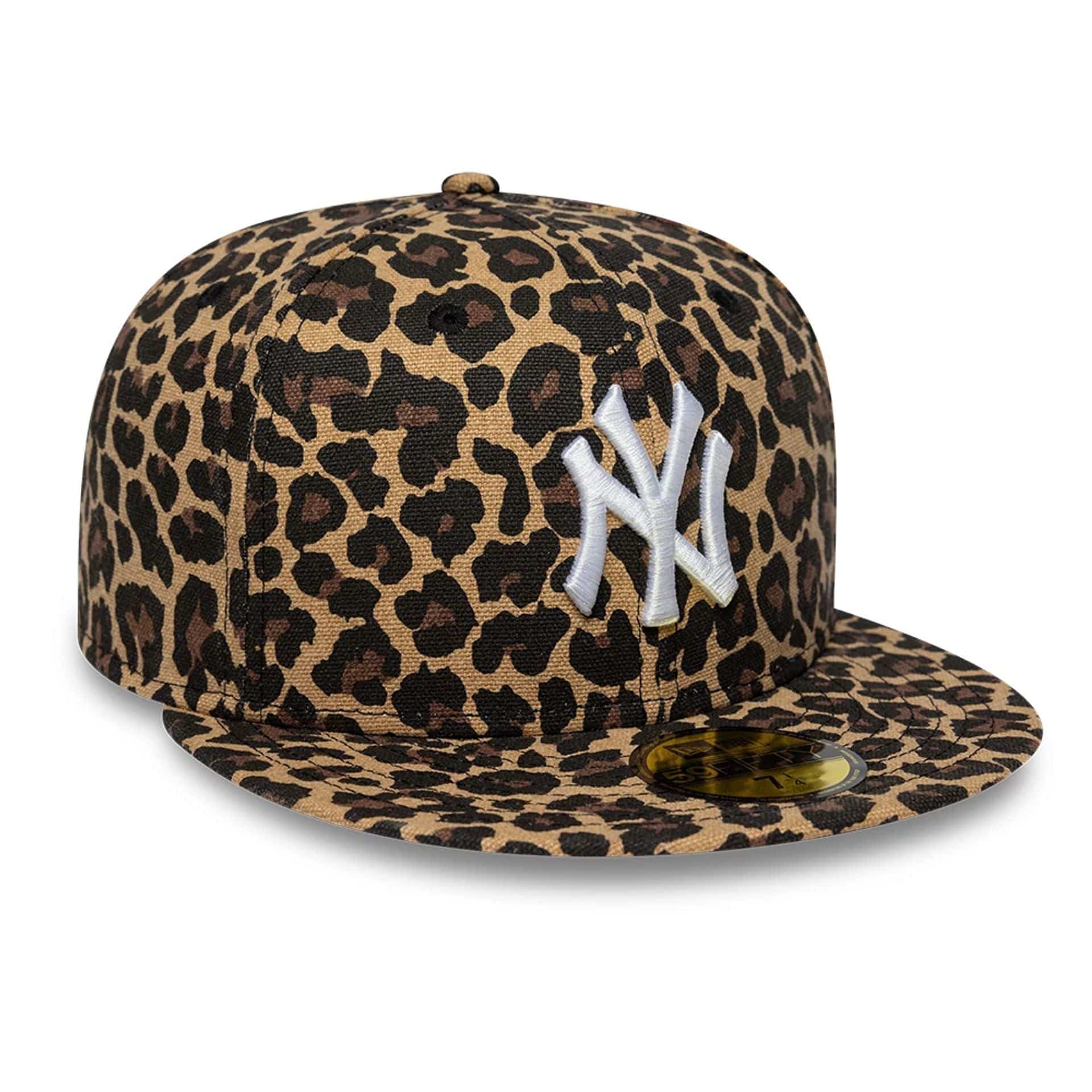 New York Yankees MLB Leopard Black 59FIFTY Fitted Cap - Image 4