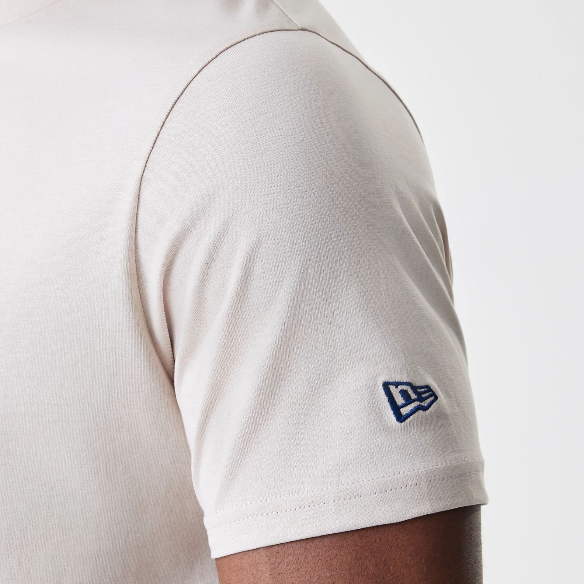 New York Yankees MLB Logo Cream T-Shirt - Image 5