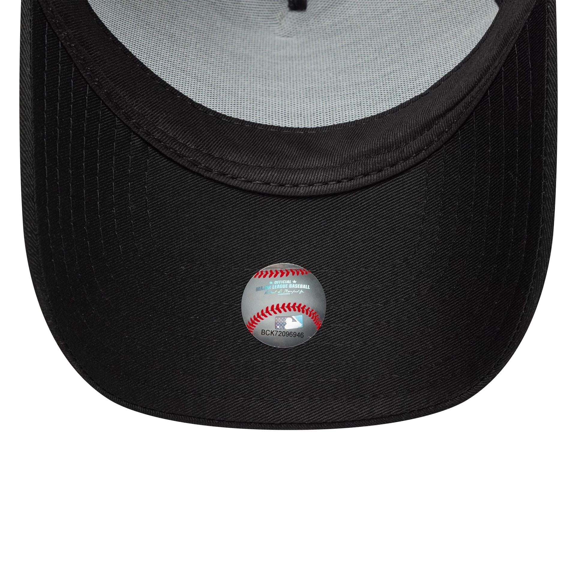 New York Yankees MLB Metallic Black 9FORTY E-Frame Cap - Image 5
