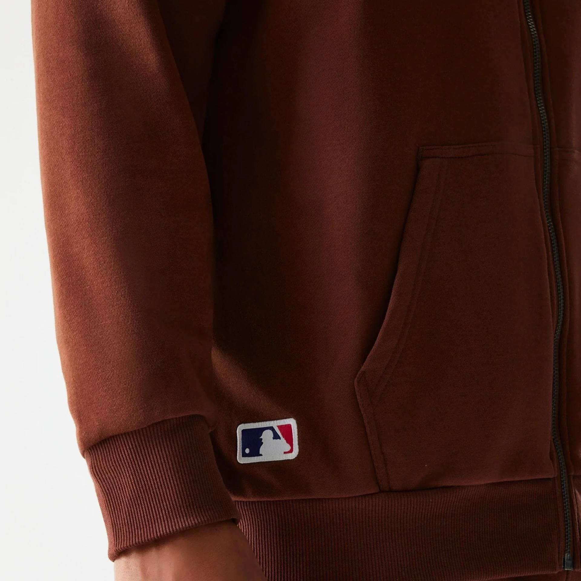 New York Yankees MLB Midi League Essential Brushed Fleece Brown Oversized Full Zip Hoodie - Image 4