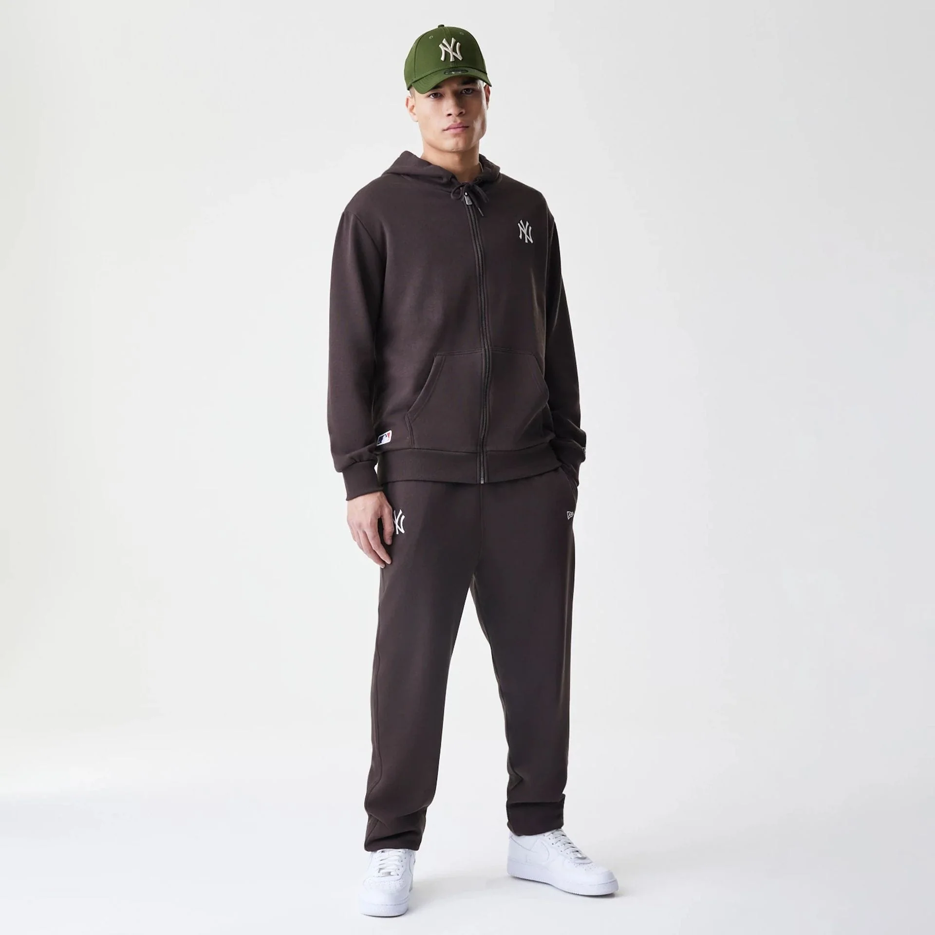 New York Yankees MLB Midi League Essential Dark Brown Full Zip Hoodie - Image 8