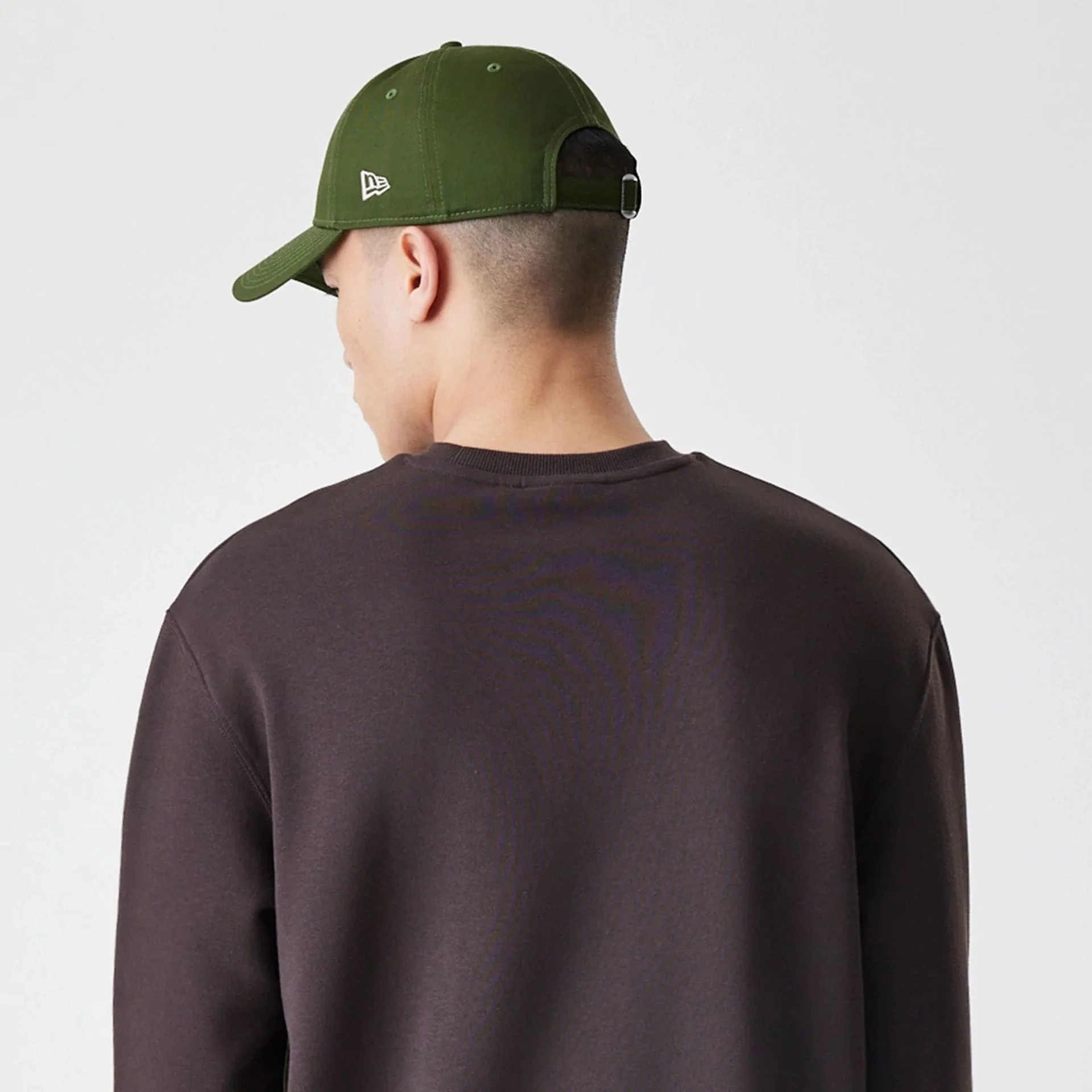 New York Yankees MLB Midi League Essential Dark Brown Oversized Crew Neck Sweater - Image 7