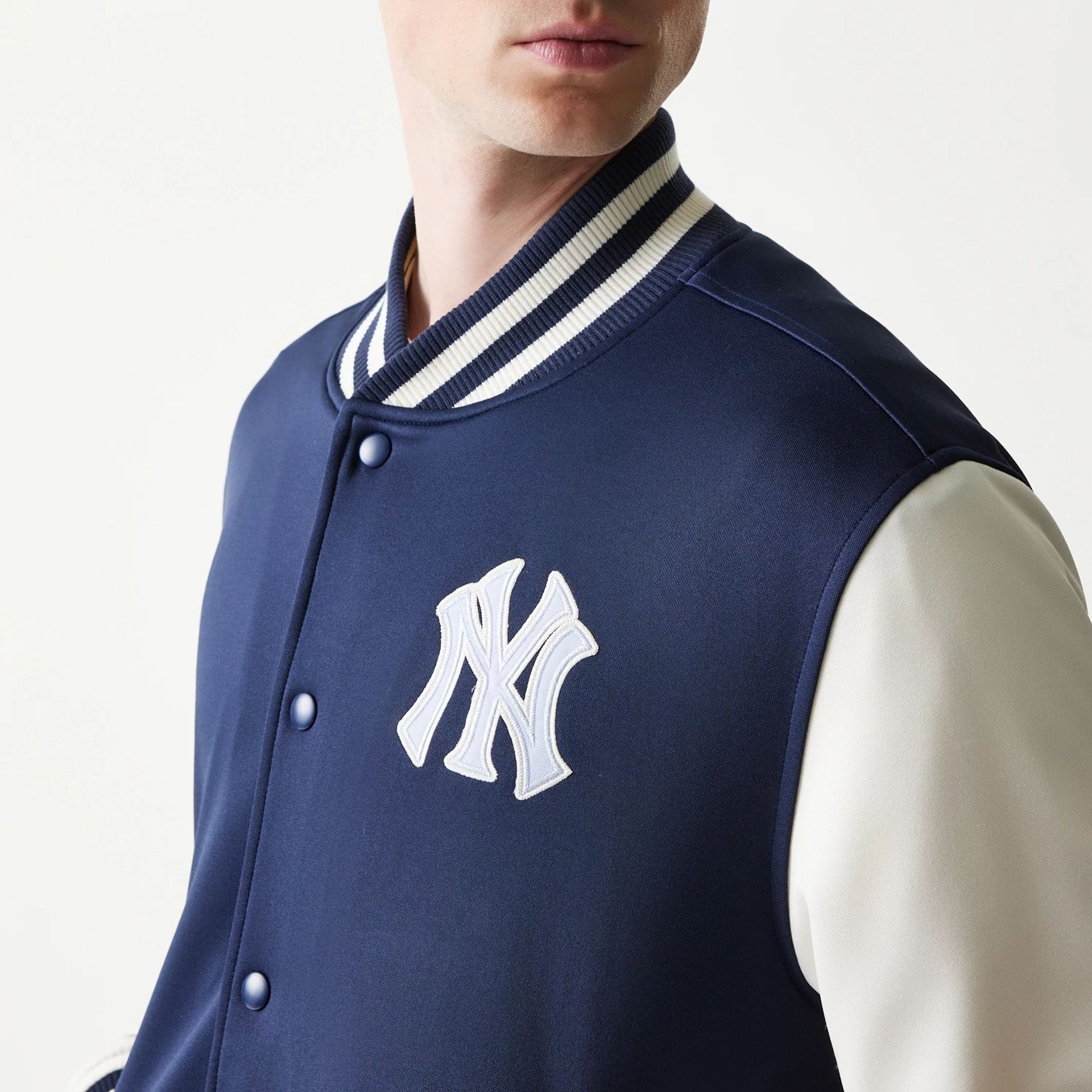 New York Yankees MLB Navy Bomber Jacket - Image 8