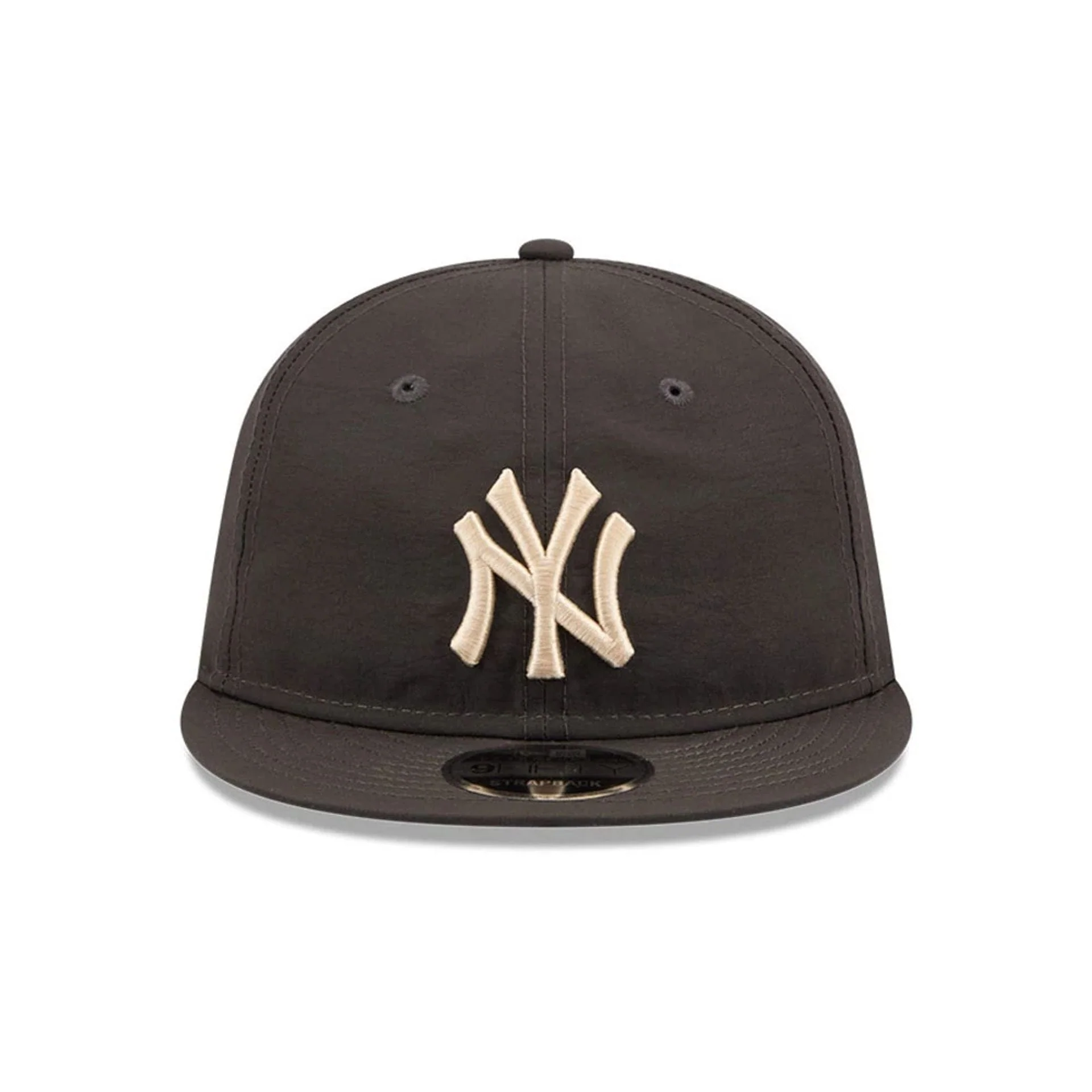 New York Yankees MLB Nylon Black Retro Crown 9FIFTY Adjustable Cap - Image 3