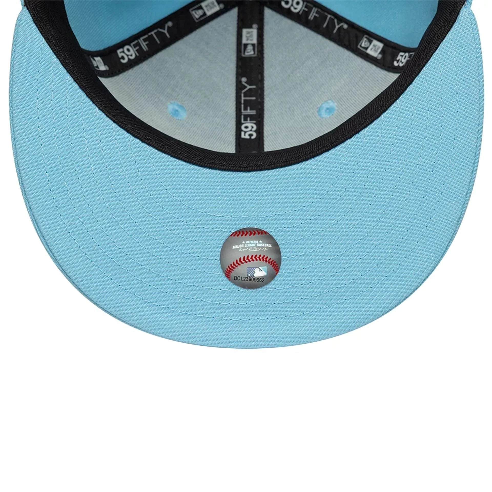New York Yankees MLB Pastel Blue 59FIFTY Fitted Cap - Image 7