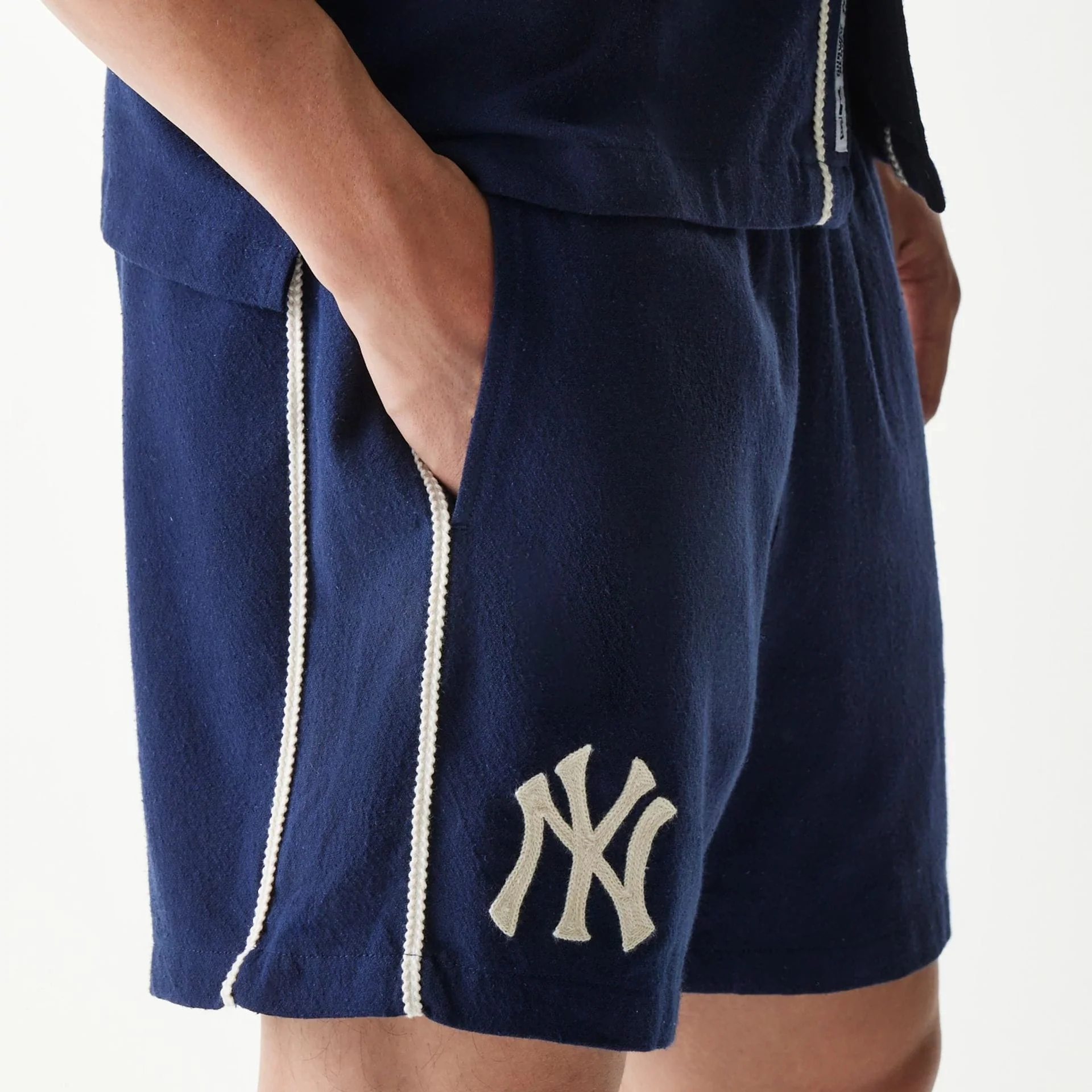 New York Yankees MLB Piping Navy Shorts - Image 3