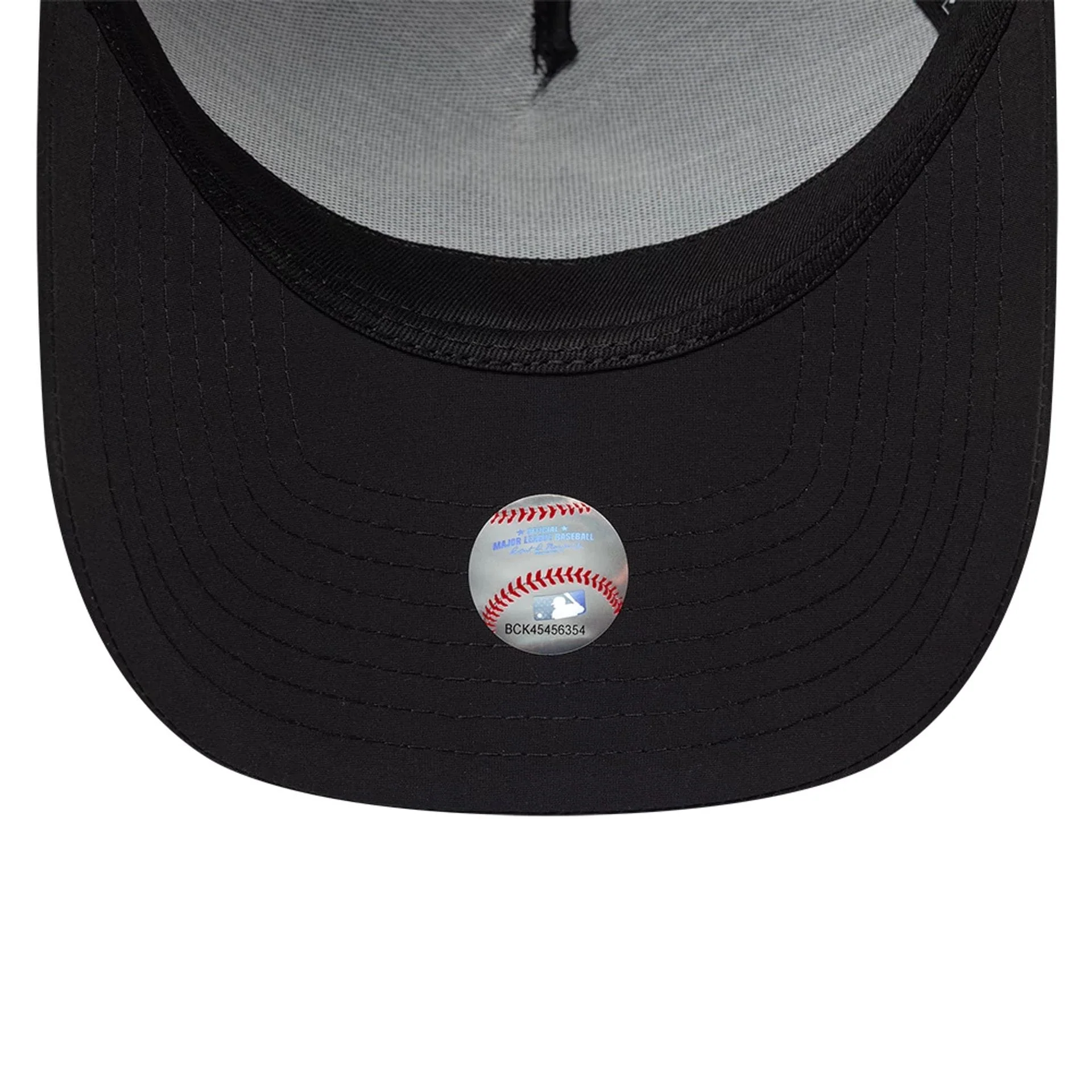 New York Yankees MLB Recycled Black On Black 9FORTY E-Frame  Adjustable Cap - Image 7