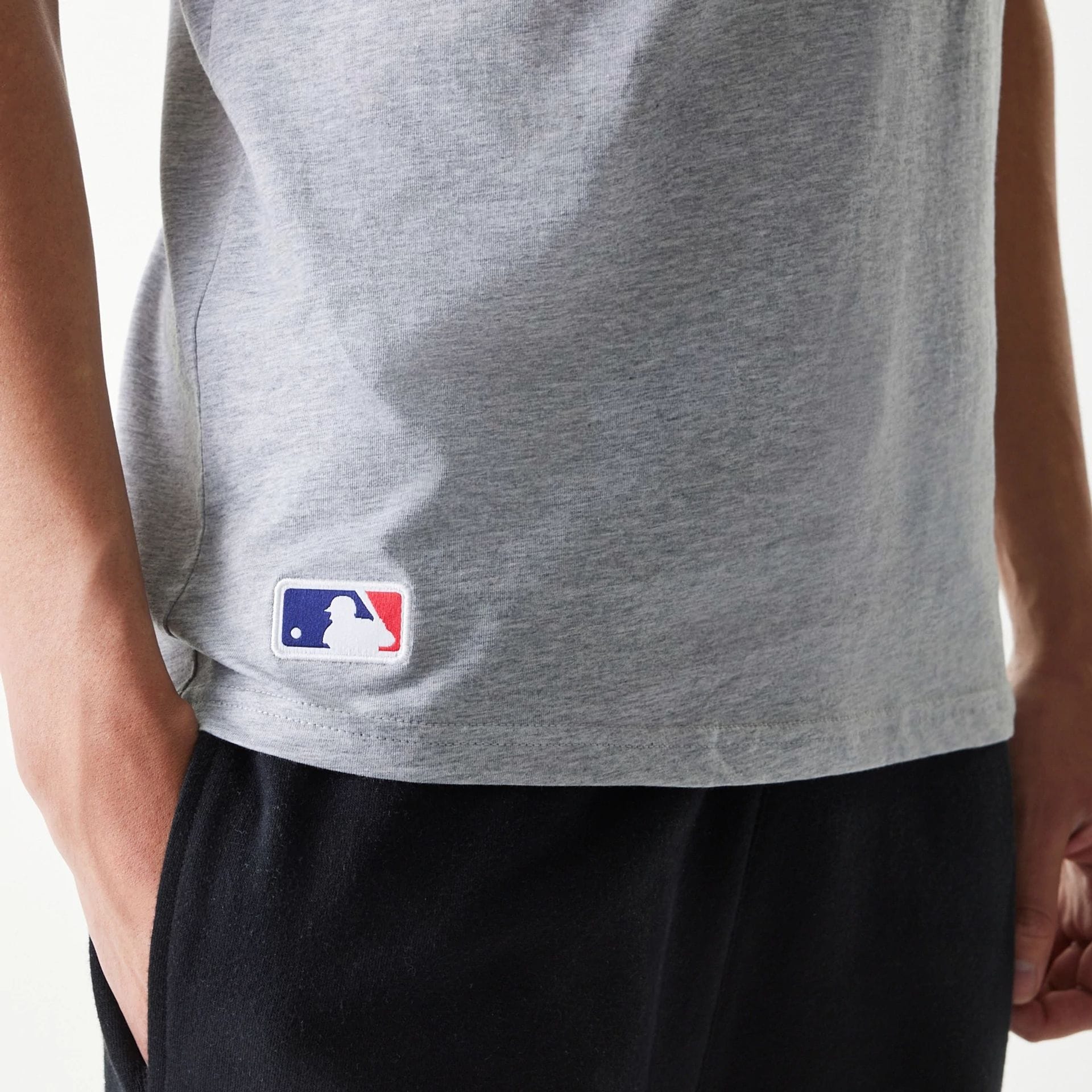 New York Yankees MLB Regular Grey T-Shirt - Image 4