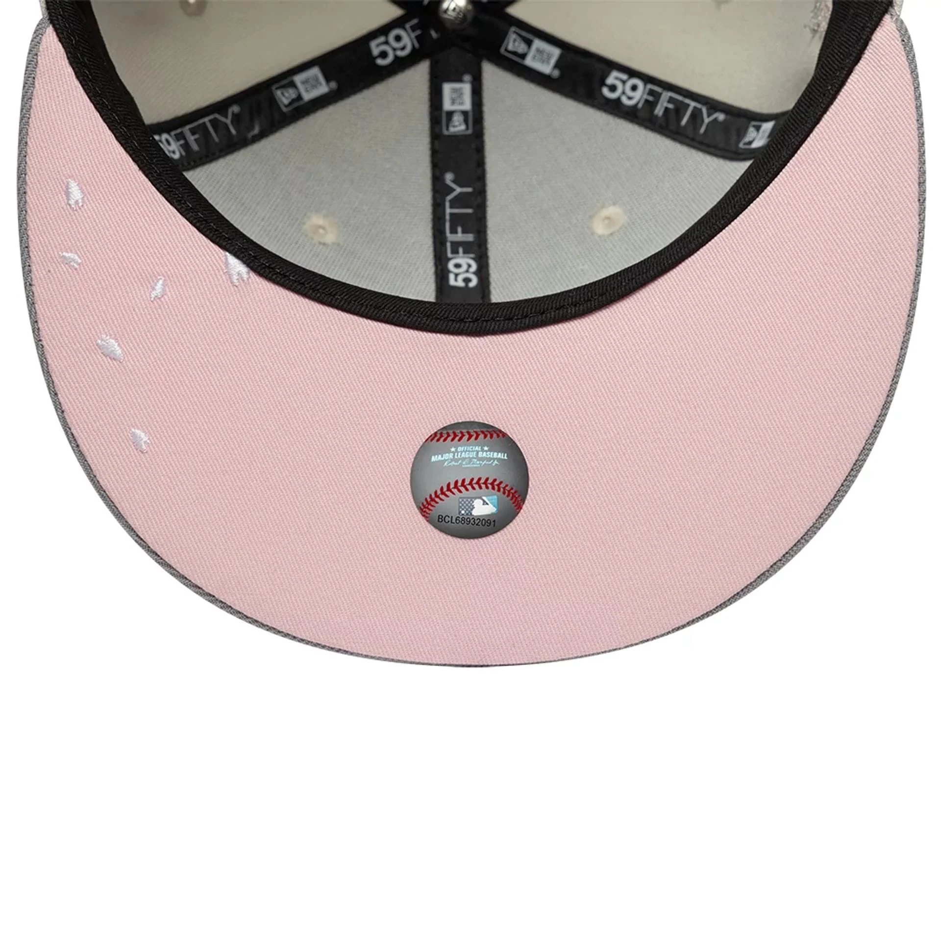 New York Yankees MLB Sakura Cream 59FIFTY Fitted Cap - Image 2