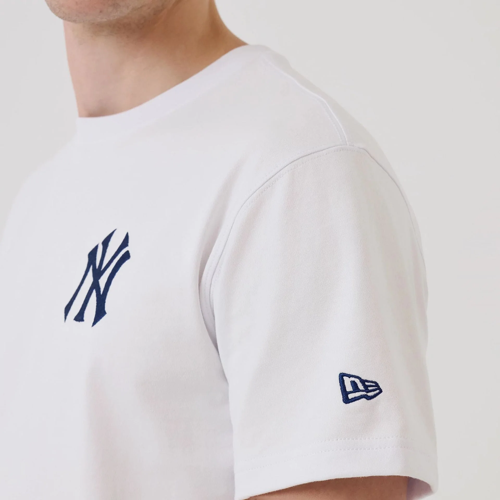 New York Yankees MLB Sakura White T-Shirt - Image 6
