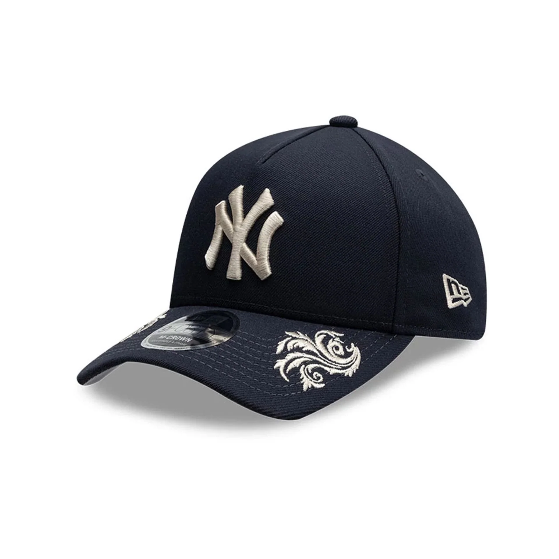 New York Yankees MLB Script Navy 9FORTY M-Crown A-Frame Adjustable Cap - Image 5
