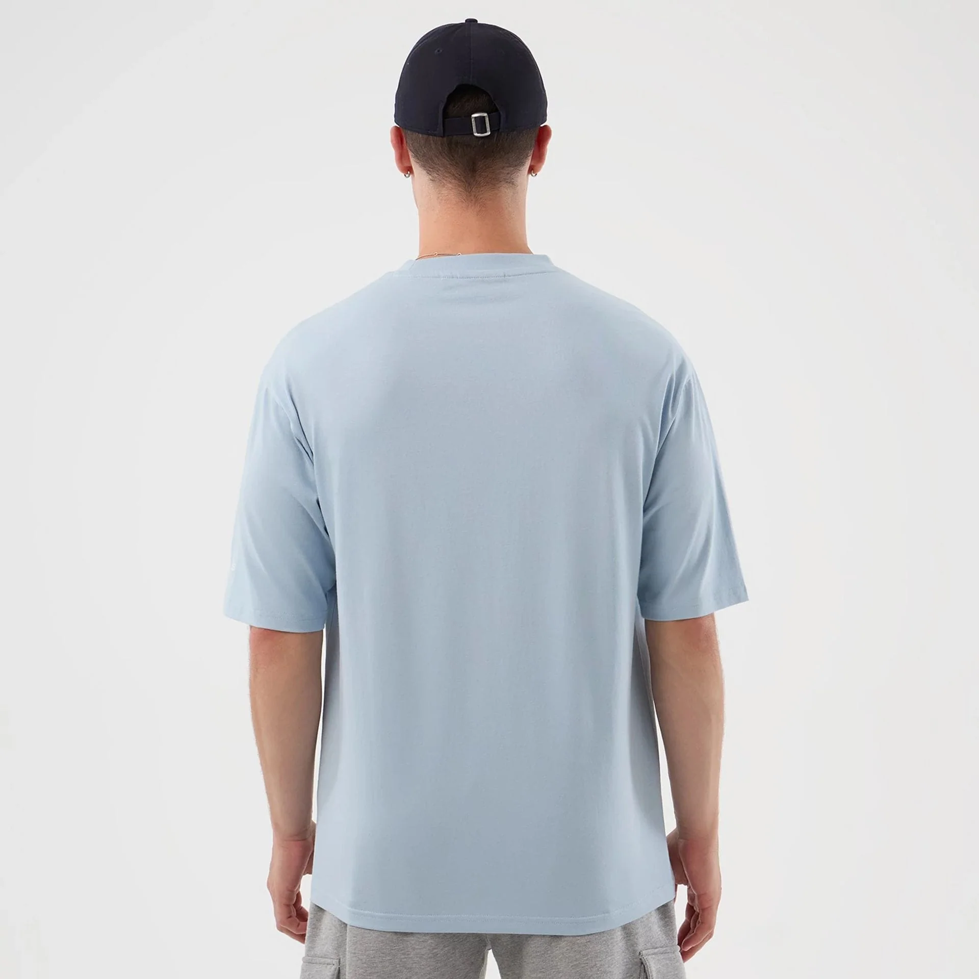 New York Yankees MLB Script Pastel Blue Oversized T-Shirt - Image 2