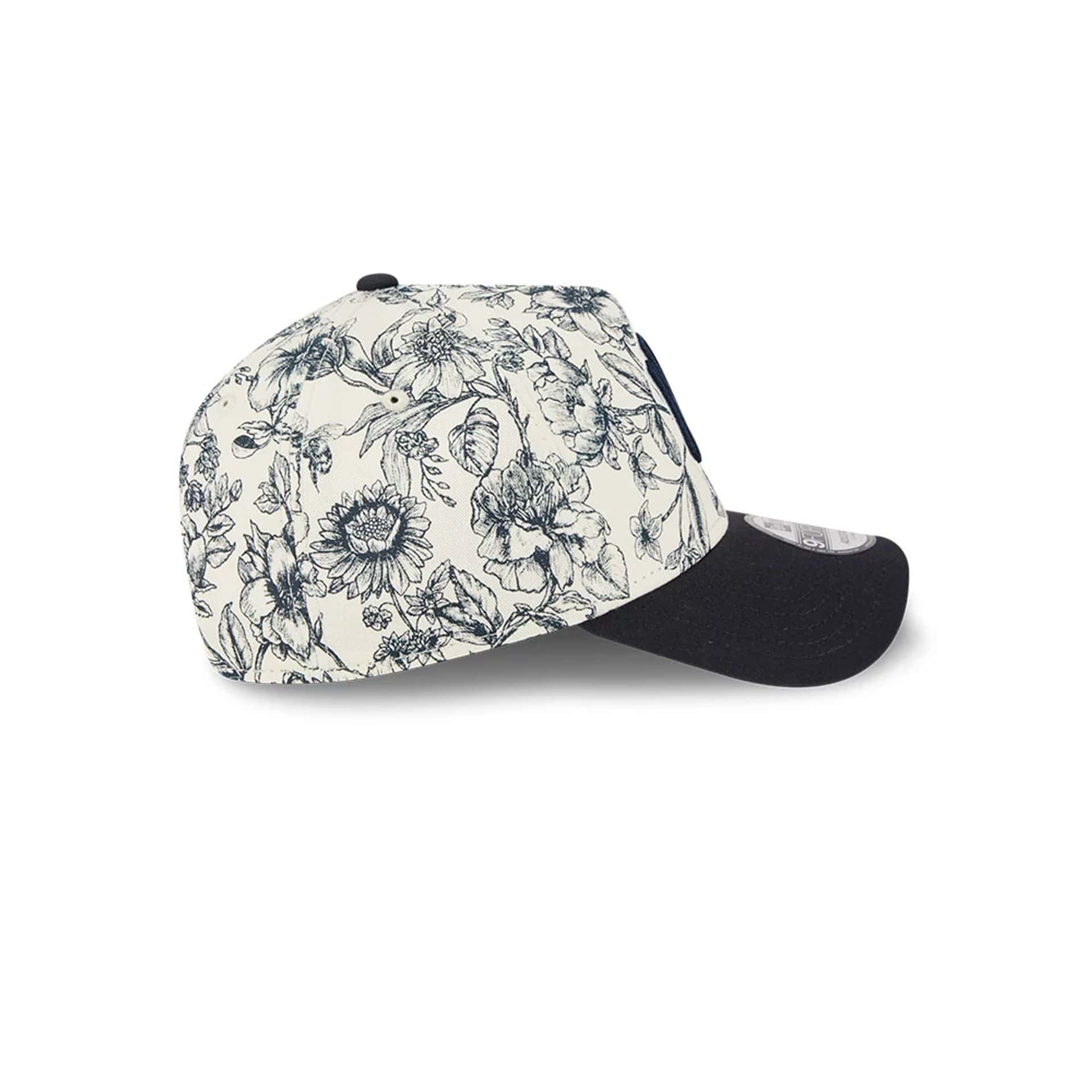 New York Yankees MLB Spring Floral Navy 9FORTY A-Frame Adjustable Cap - Image 6