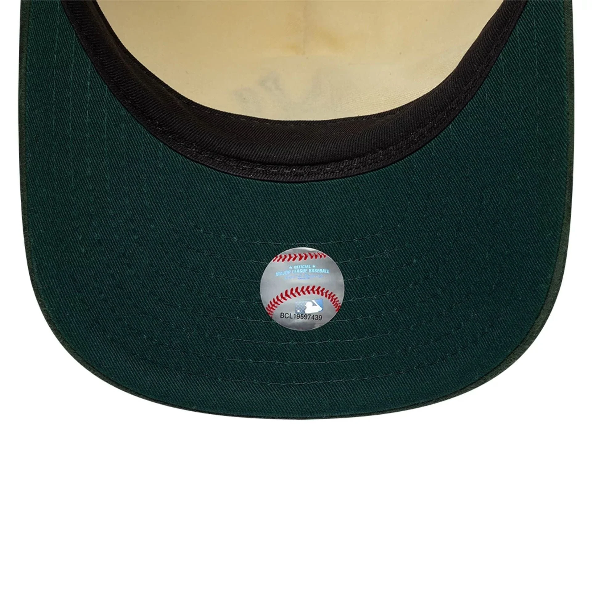 New York Yankees MLB Suede Visor Cream 9FIFTY A-Frame Adjustable Cap - Image 7
