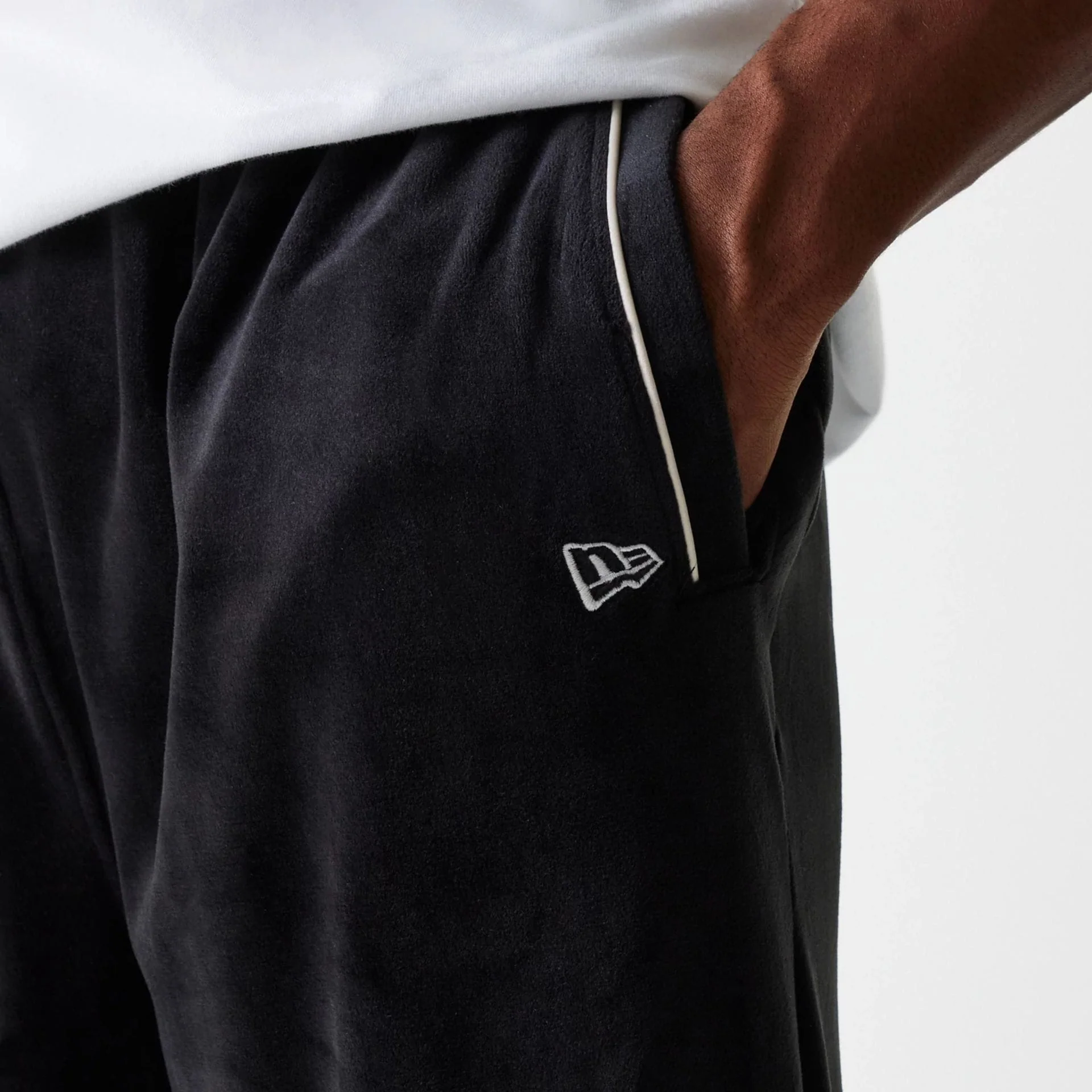New York Yankees MLB Velour Black Track Pants - Image 7