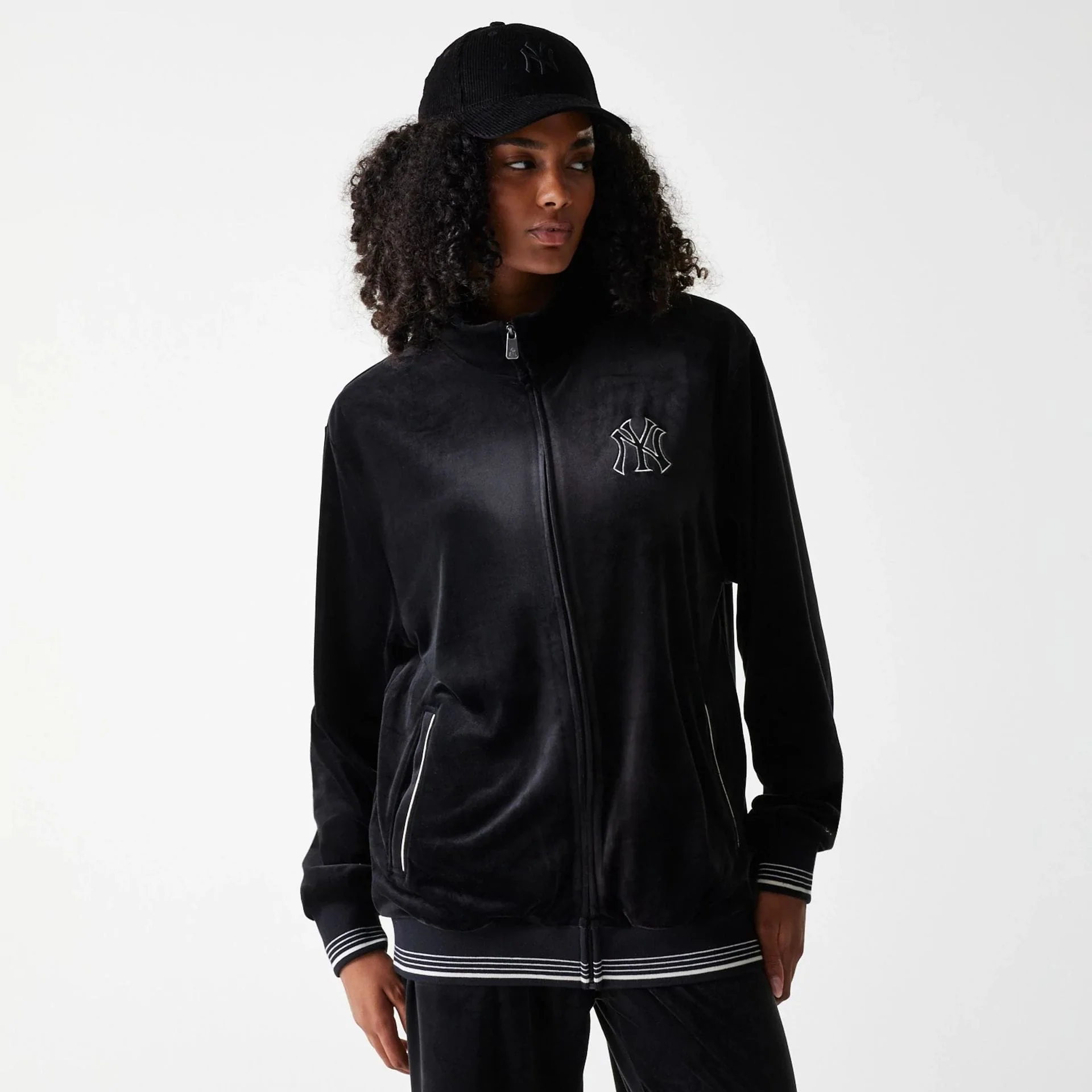 New York Yankees MLB Velour Black Track Top - Image 4