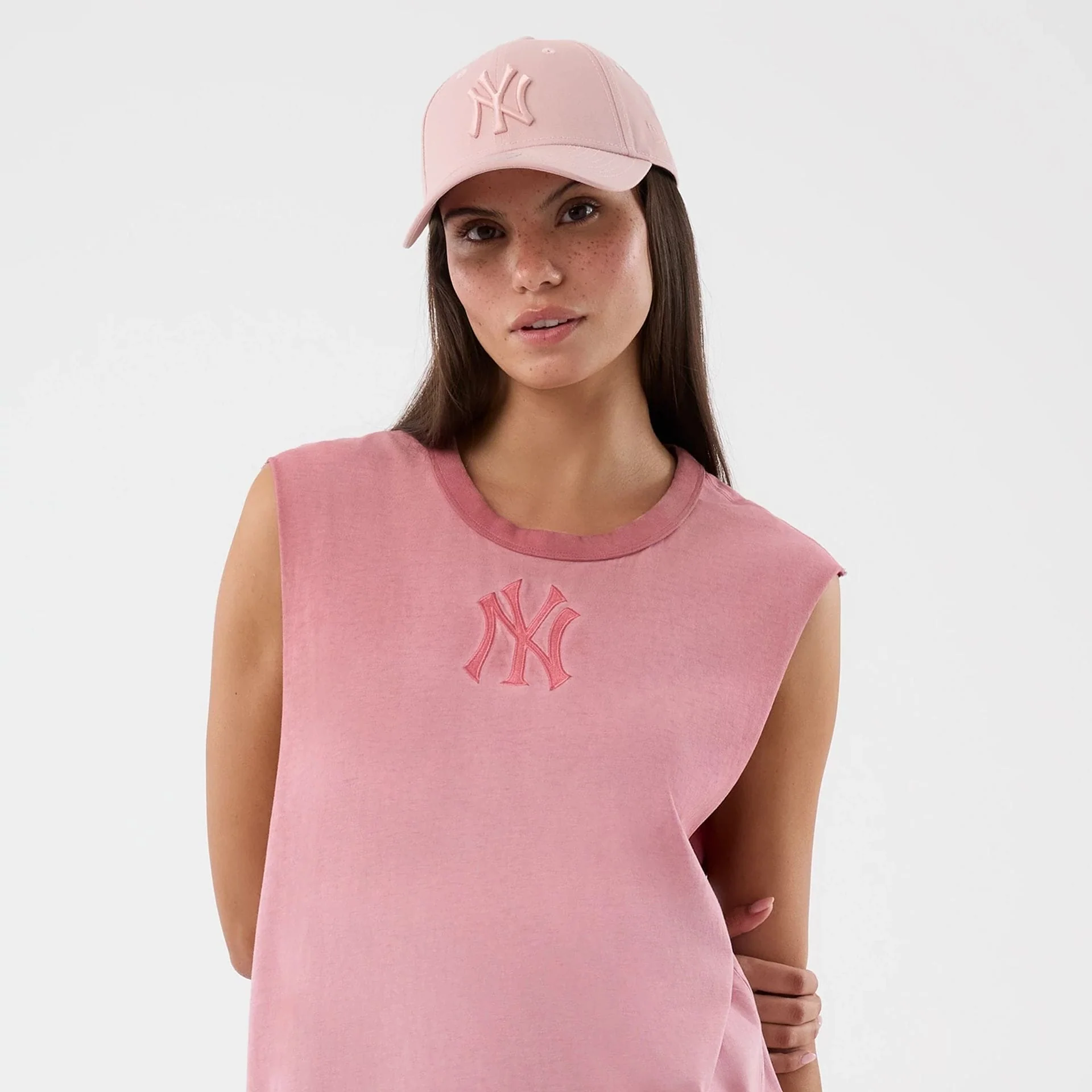 New York Yankees MLB Washed Logo Pastel Pink Vest - Image 6