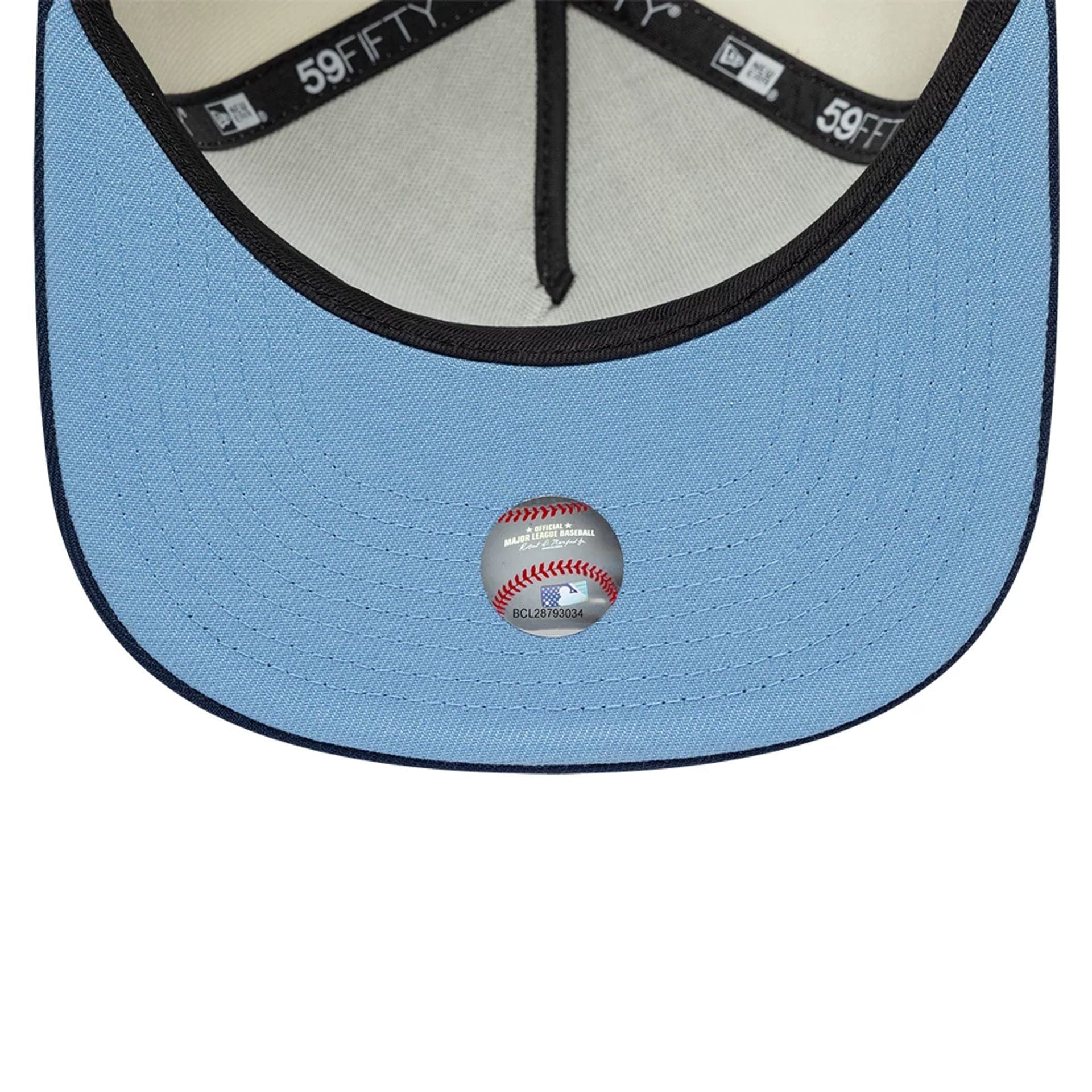 New York Yankees MLB White 59FIFTY A-Frame Fitted Cap - Image 2