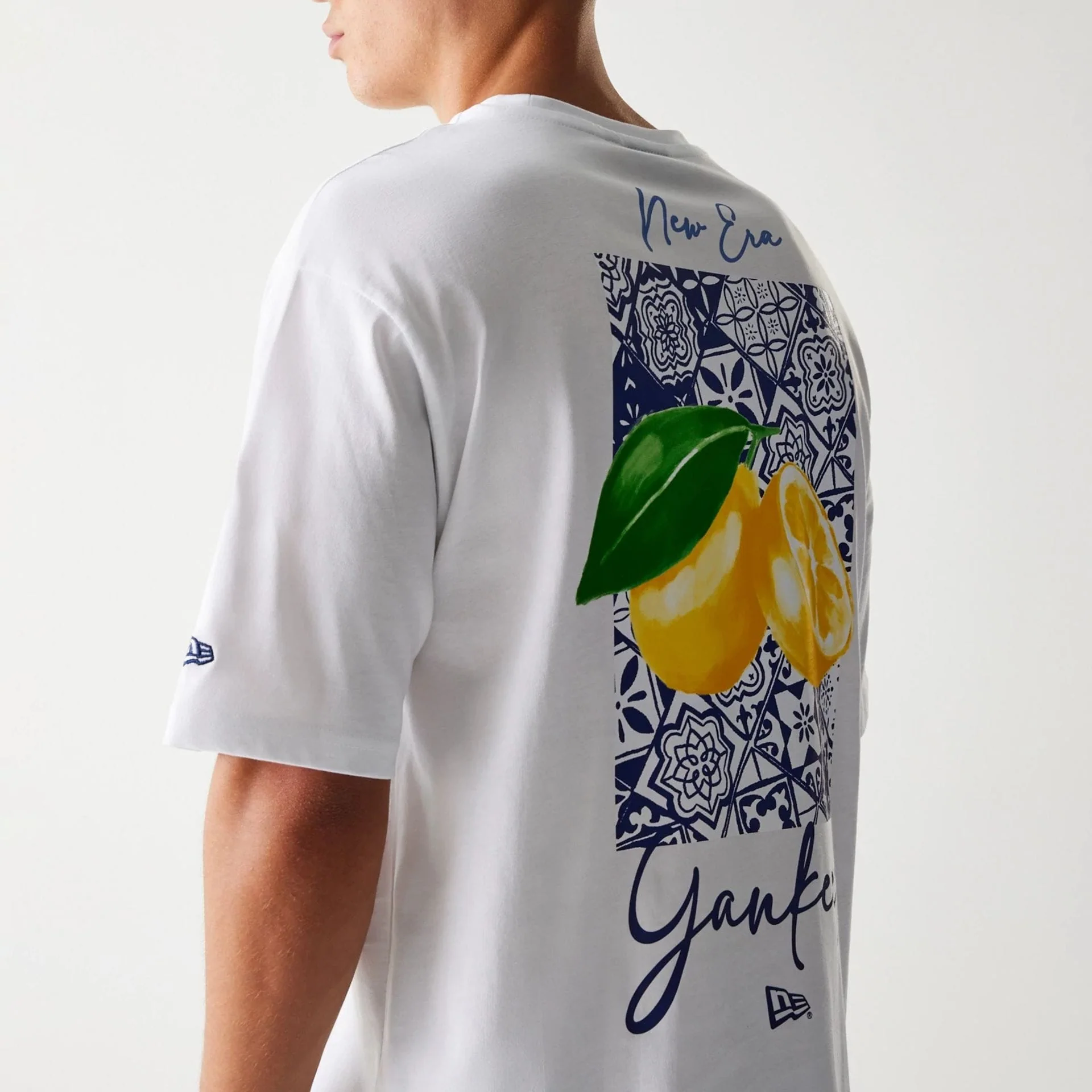 New York Yankees MLB White Oversized T-Shirt - Image 6