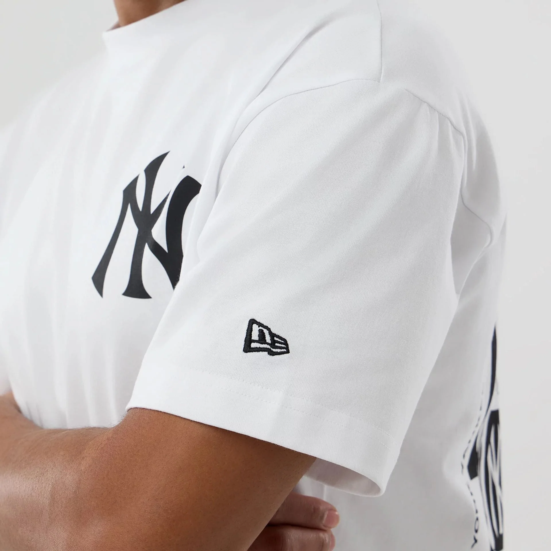 New York Yankees MLB World White T-Shirt - Image 5