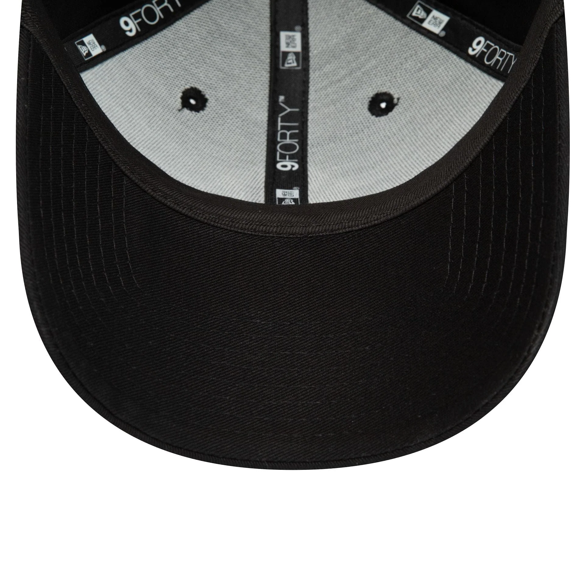 New York Yankees Repreve League Essential Black 9FORTY Adjustable Cap - Image 5