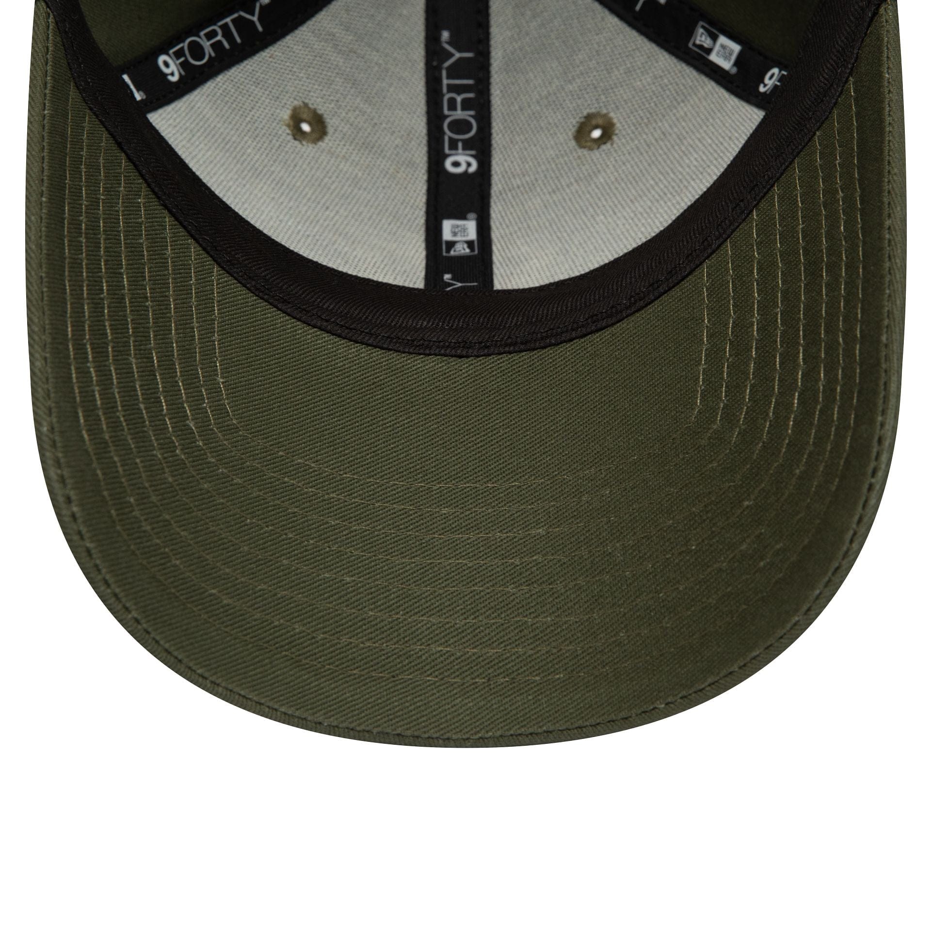New York Yankees Womens League Essential Green 9FORTY Adjustable Cap - Image 5