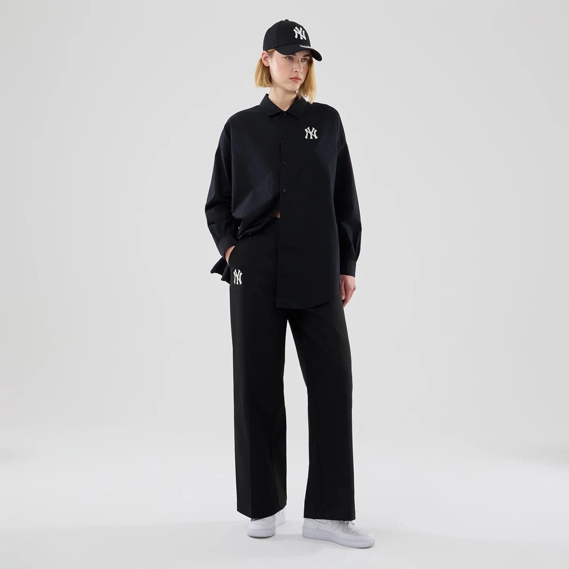 New York Yankees Womens MLB Black Chino Trousers - Image 8