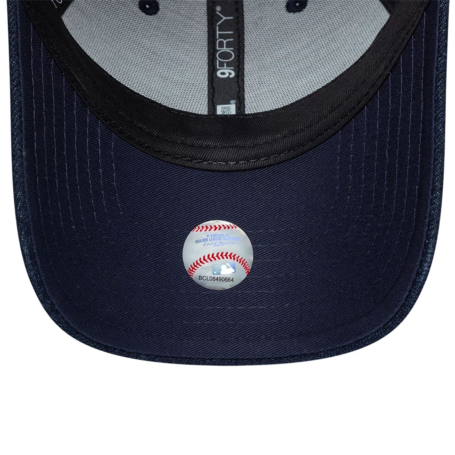 New York Yankees Womens MLB Denim Navy 9FORTY Bowback Adjustable Cap - Image 7